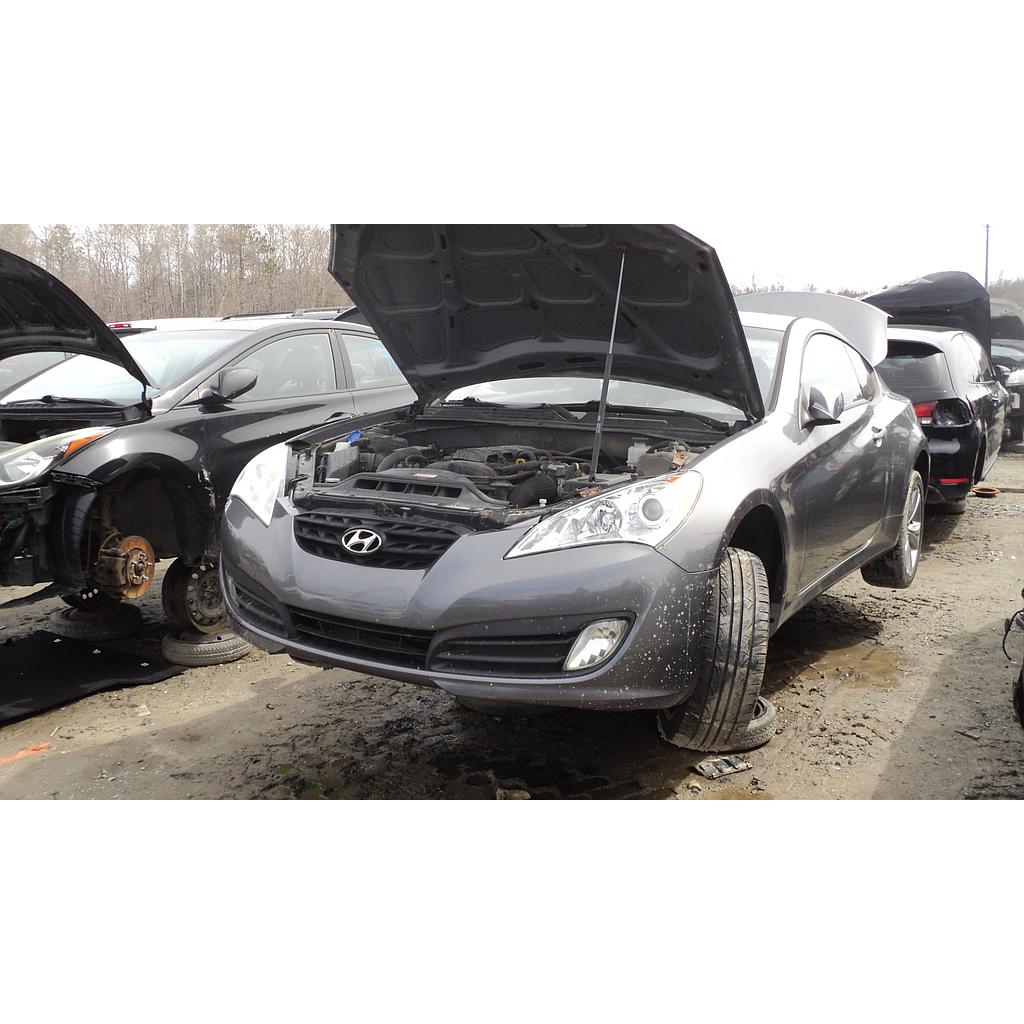 HYUNDAI GENESIS 2010