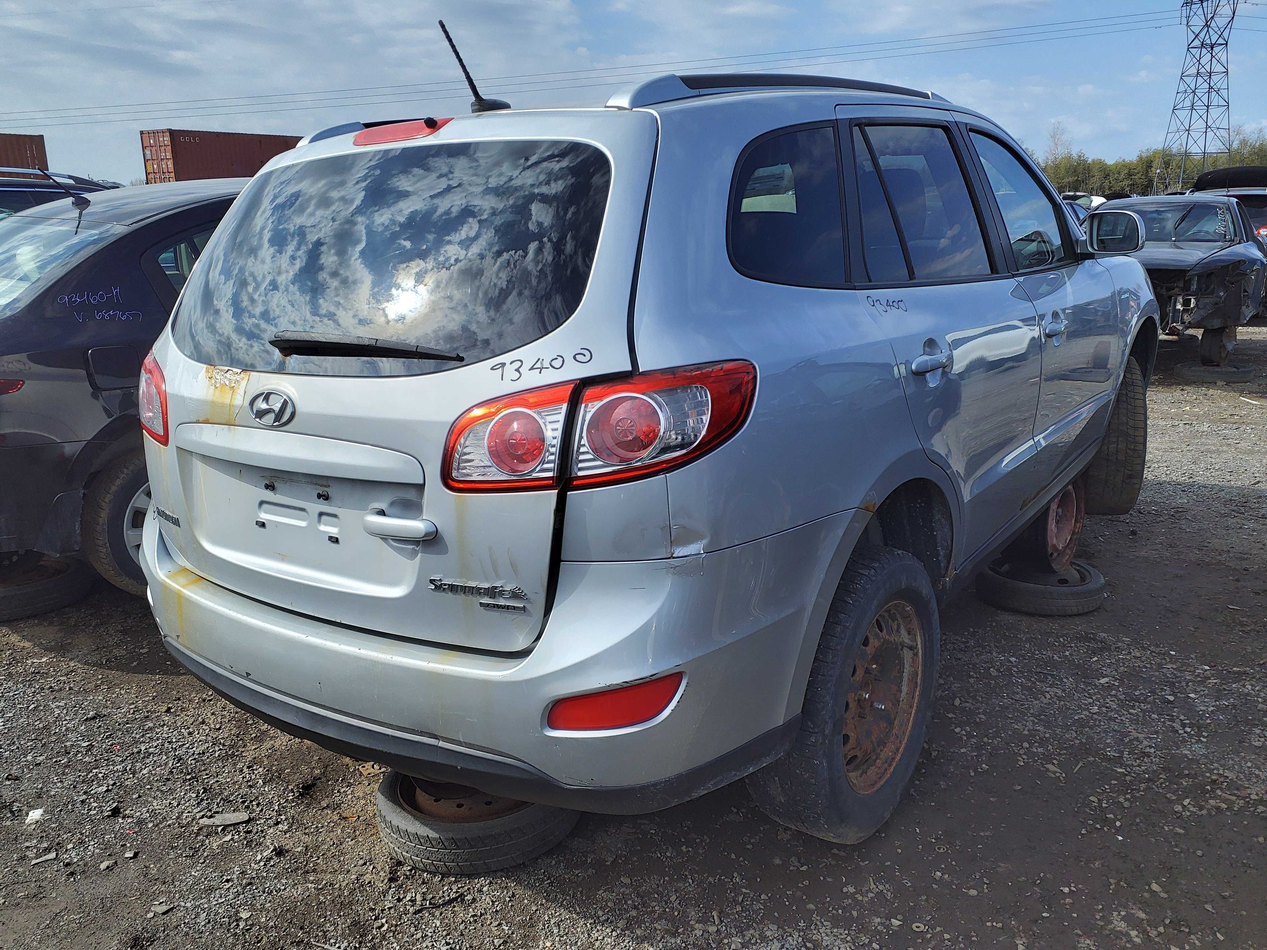 HYUNDAI SANTA FE 2010