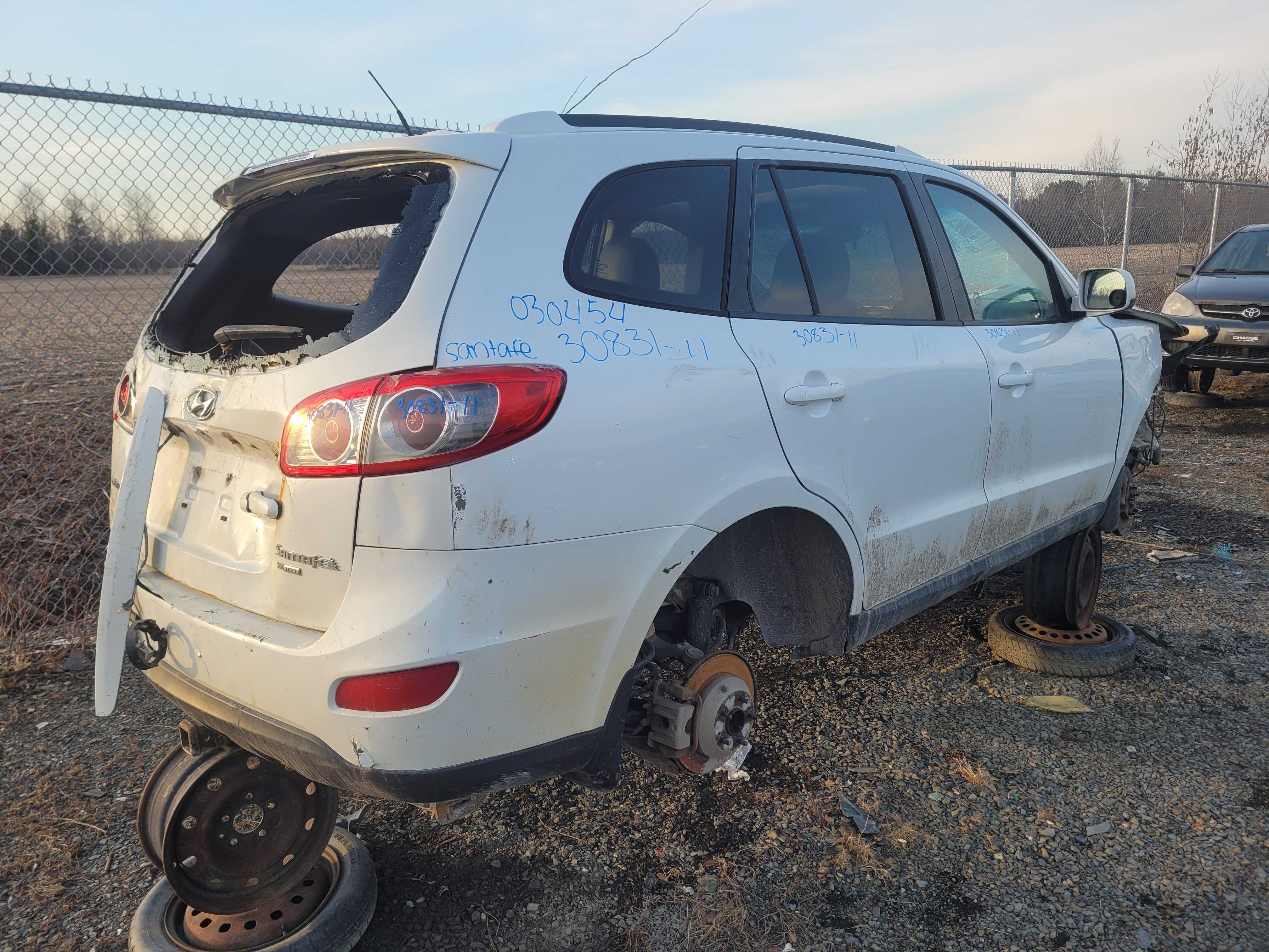 HYUNDAI SANTA FE 2011