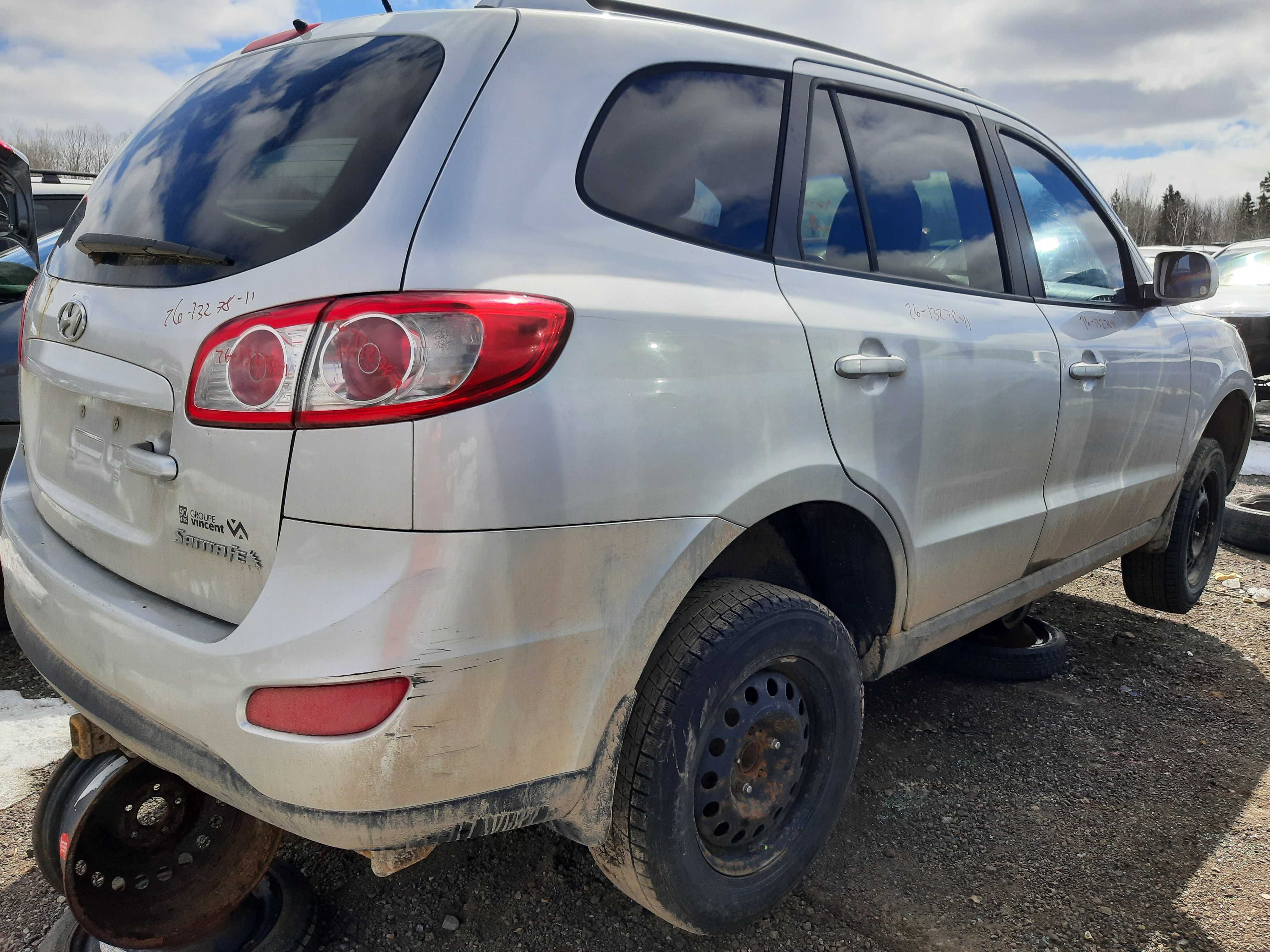 HYUNDAI SANTA FE 2011