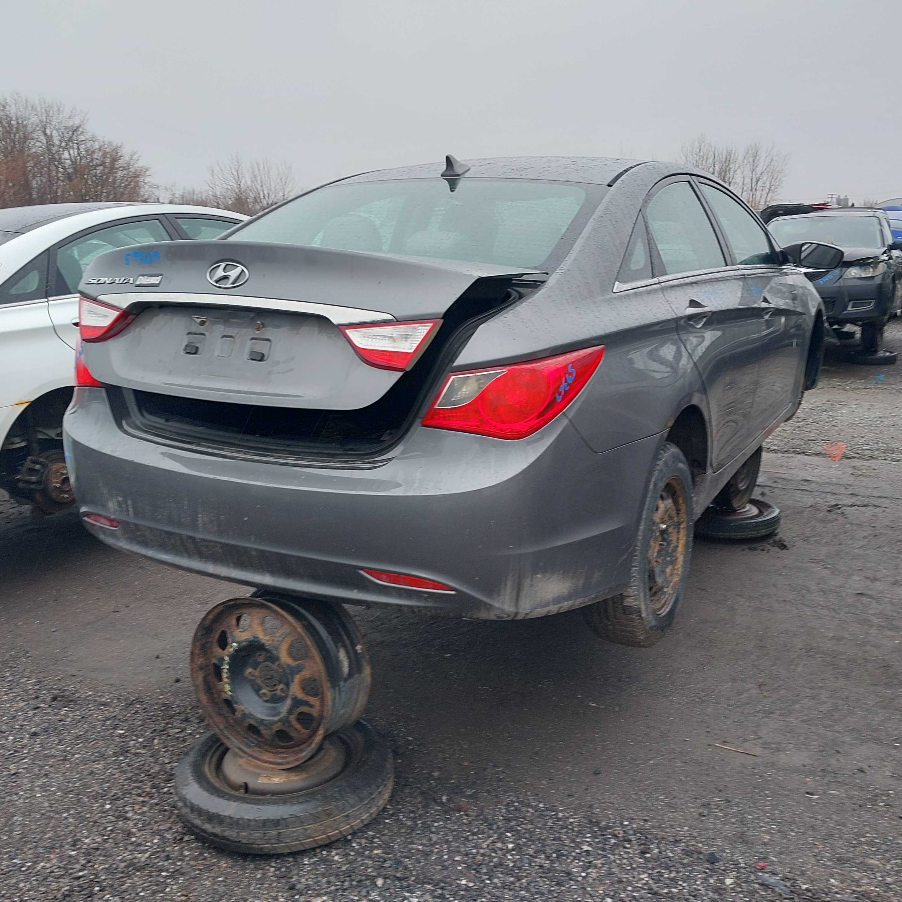 HYUNDAI SONATA 2012