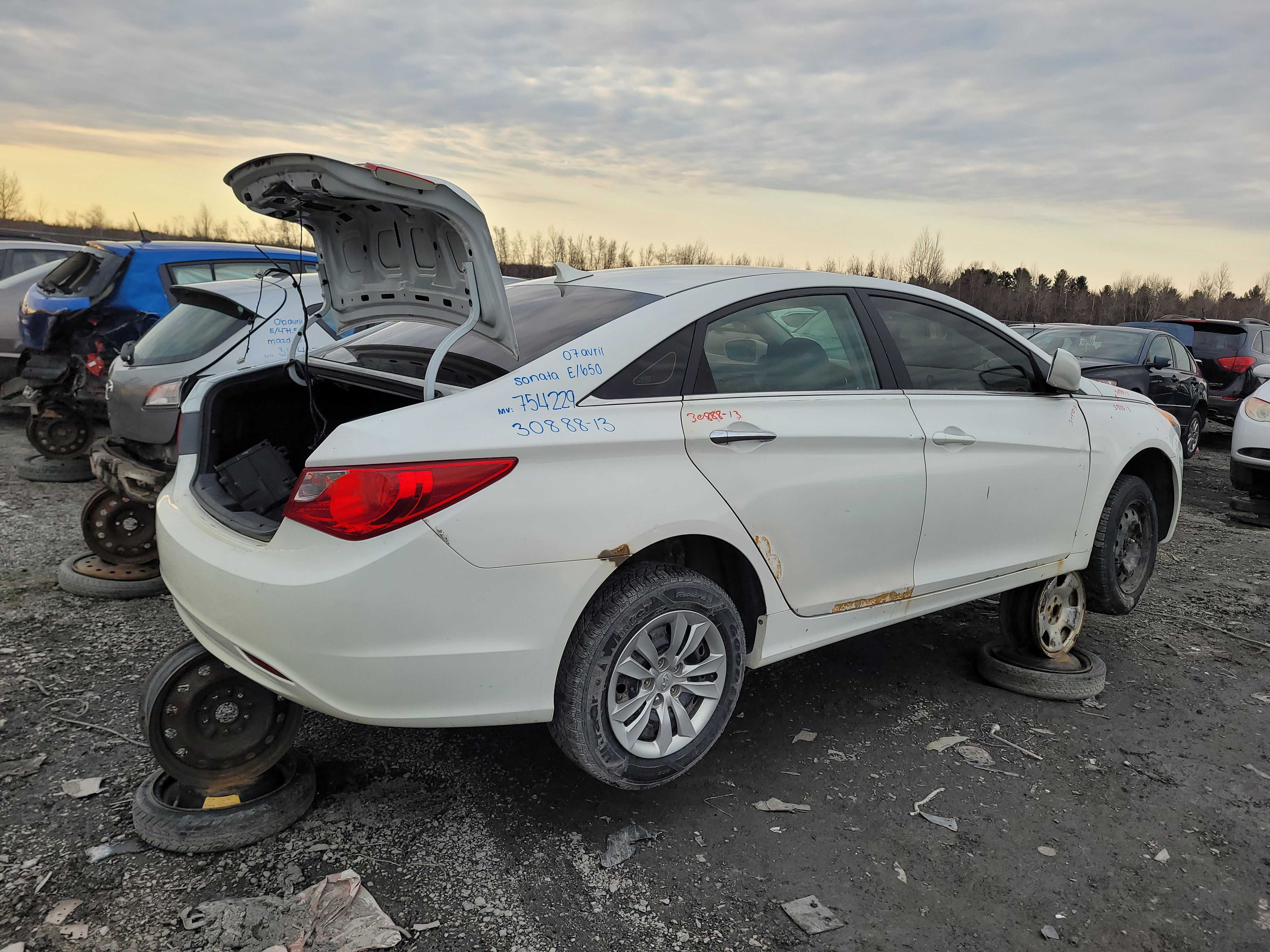 HYUNDAI SONATA 2013