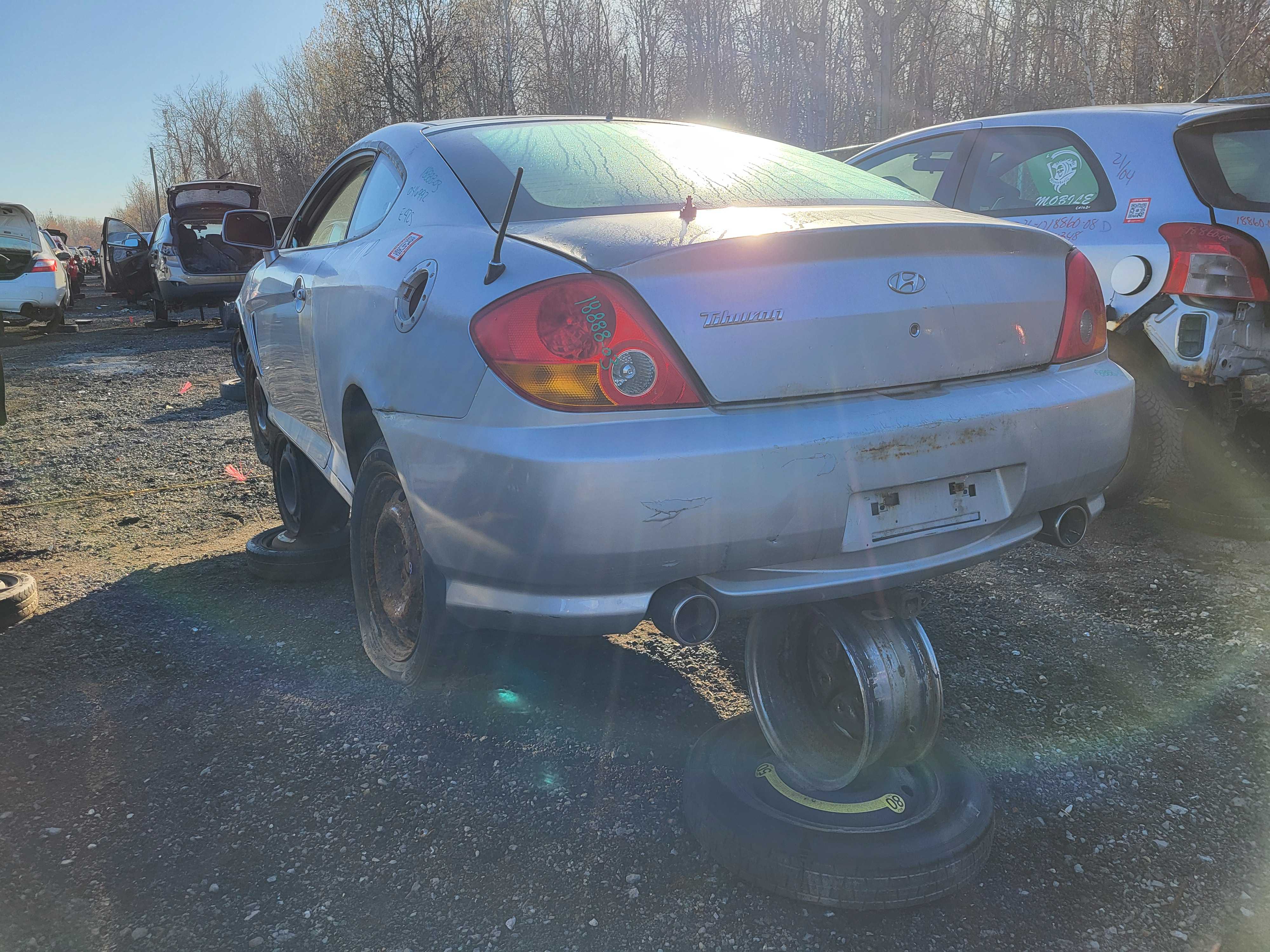 HYUNDAI TIBURON 2003