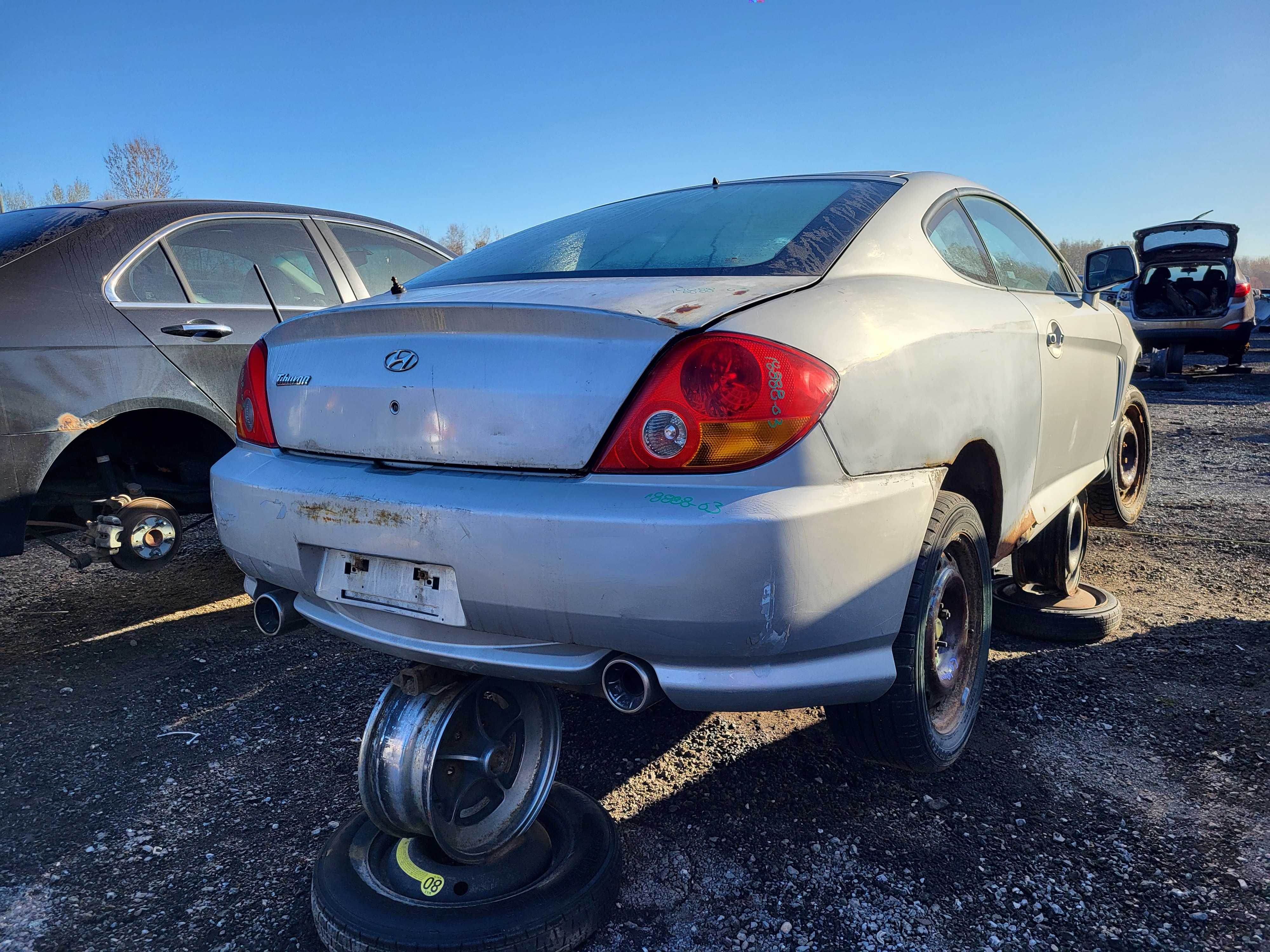 HYUNDAI TIBURON 2003