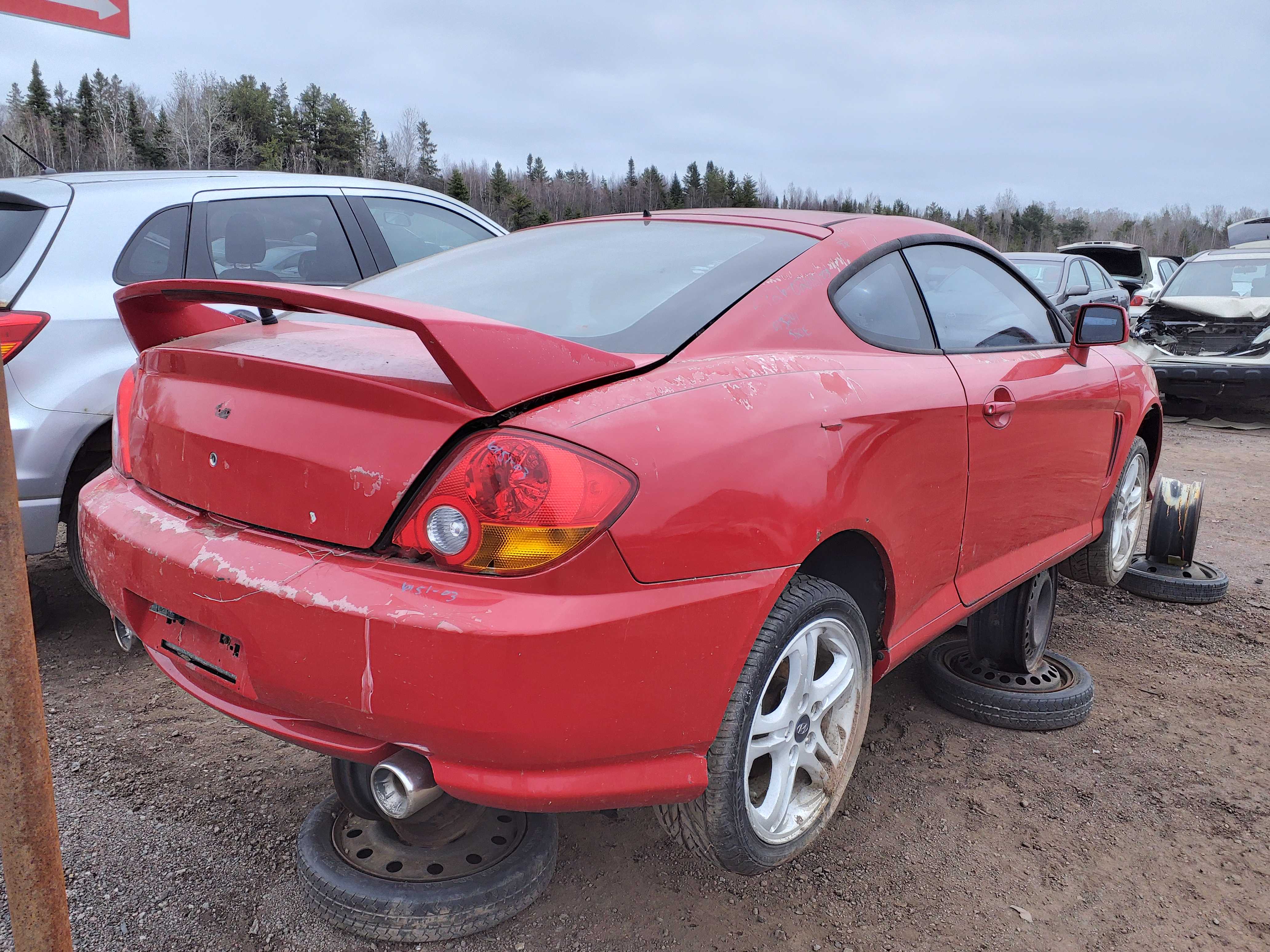 HYUNDAI TIBURON 2003