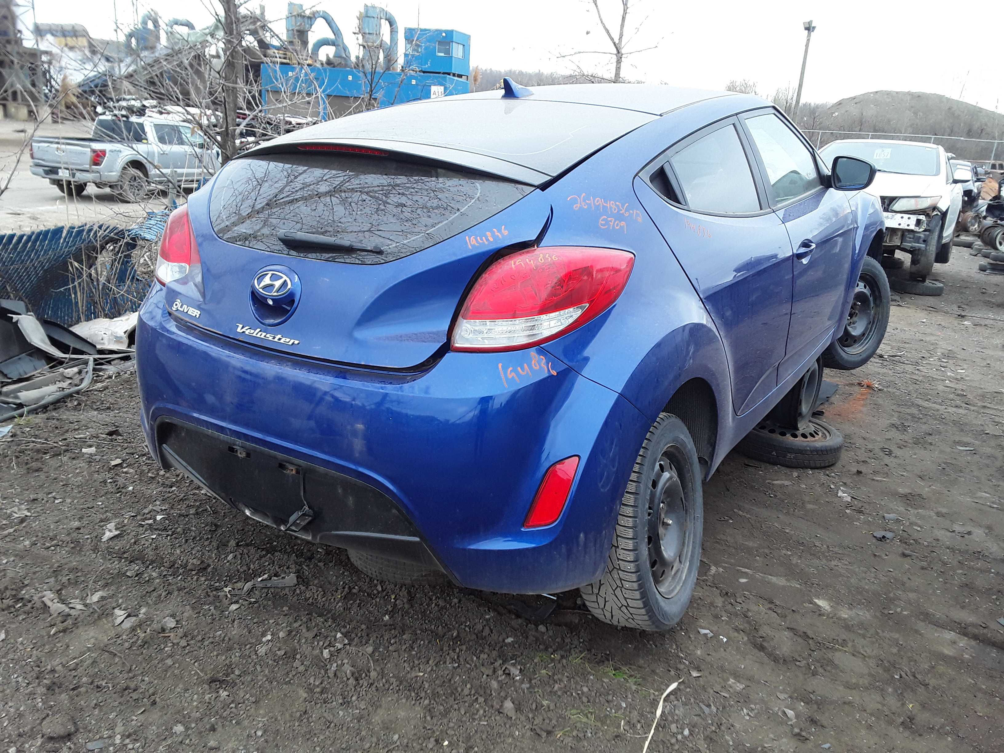 HYUNDAI VELOSTER 2012