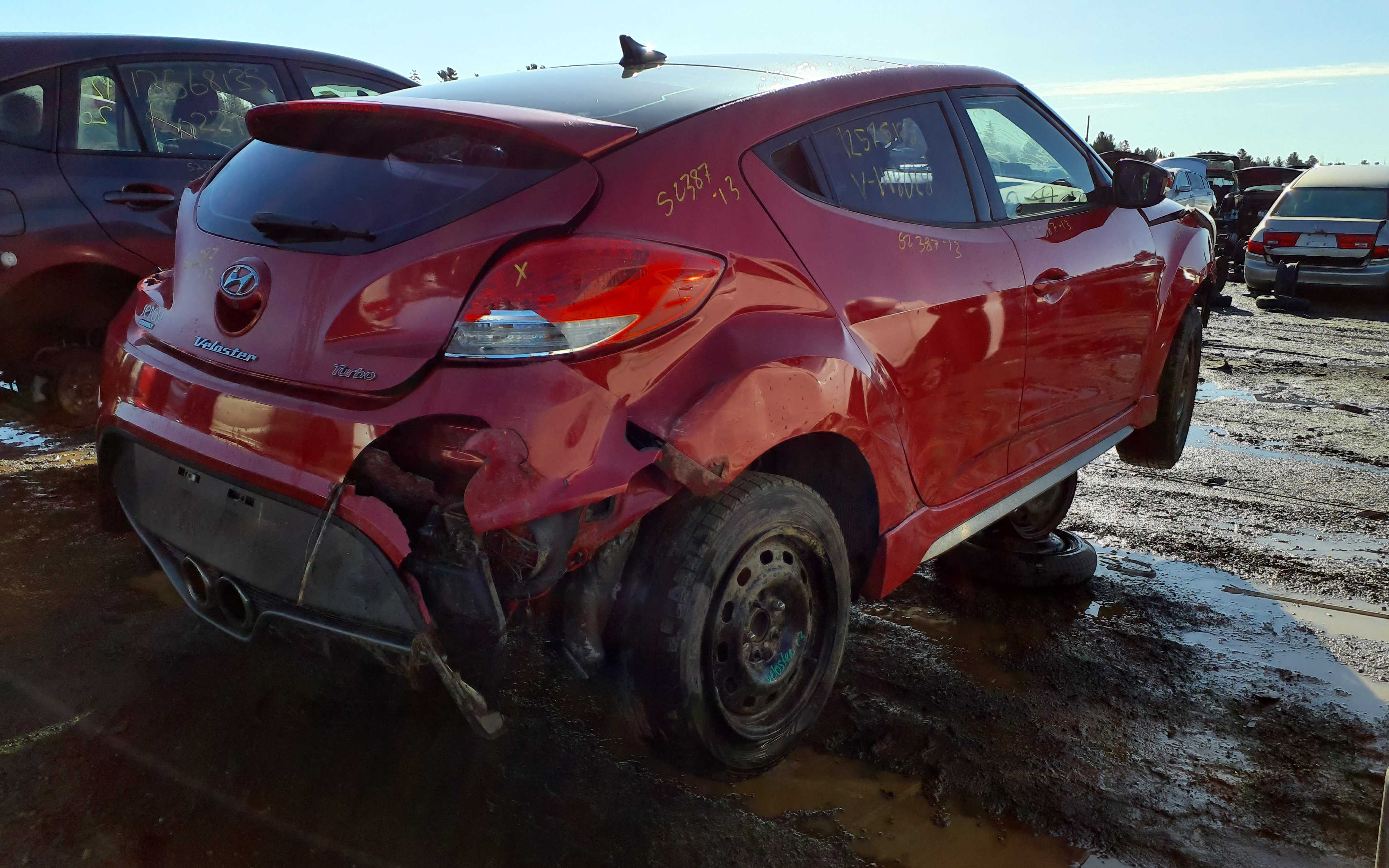 HYUNDAI VELOSTER 2013