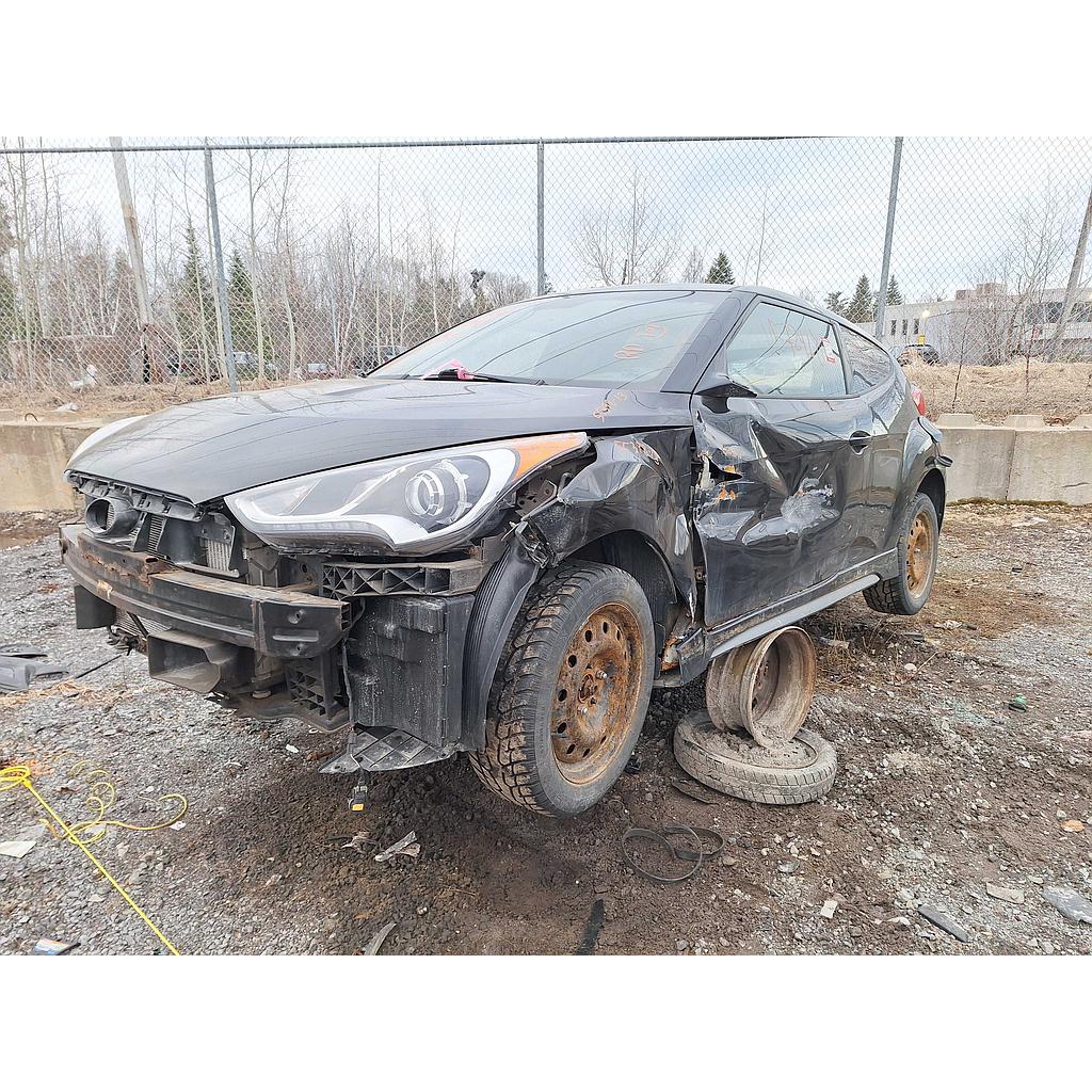 HYUNDAI VELOSTER 2013