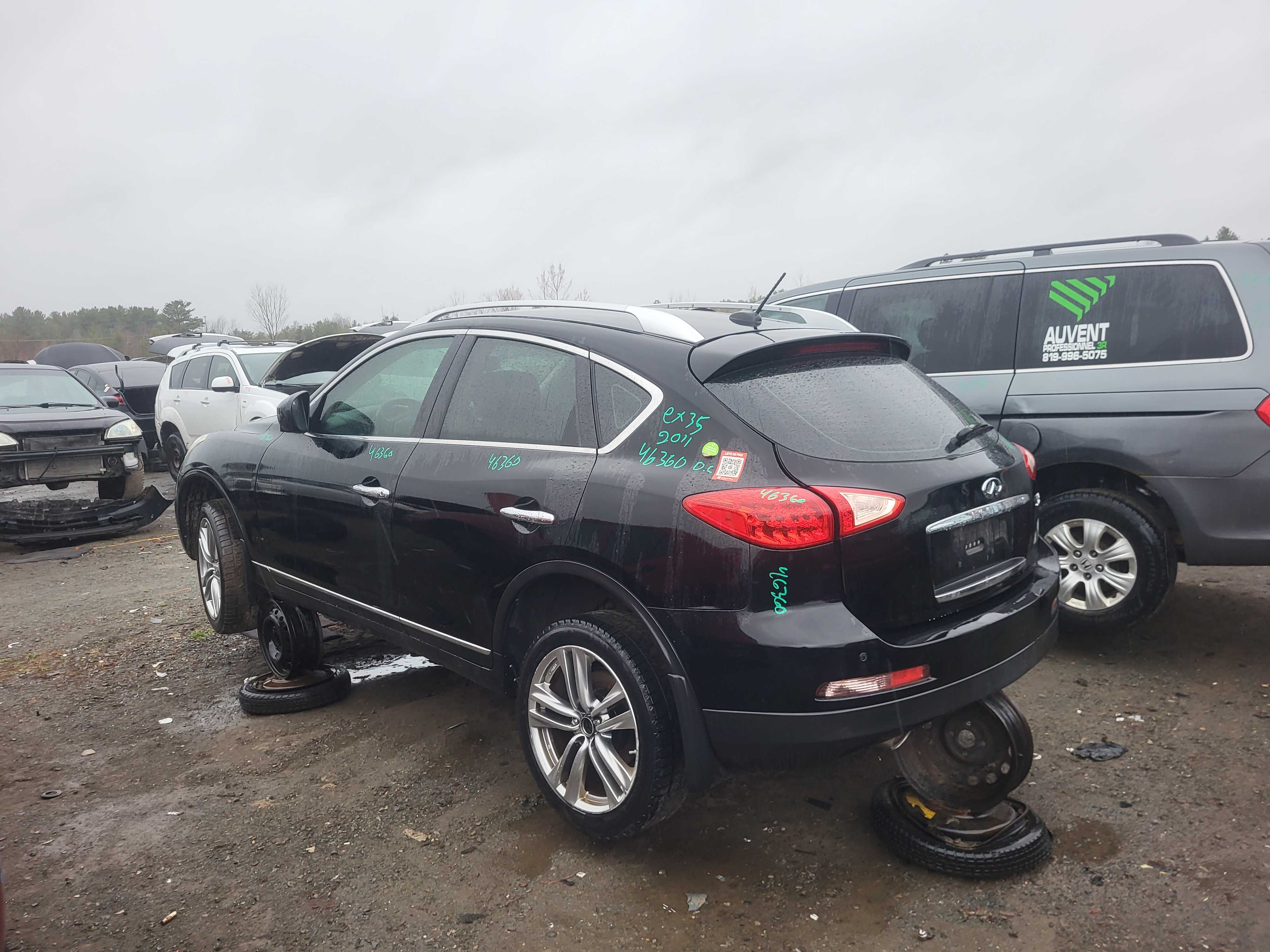 INFINITI EX35 2011