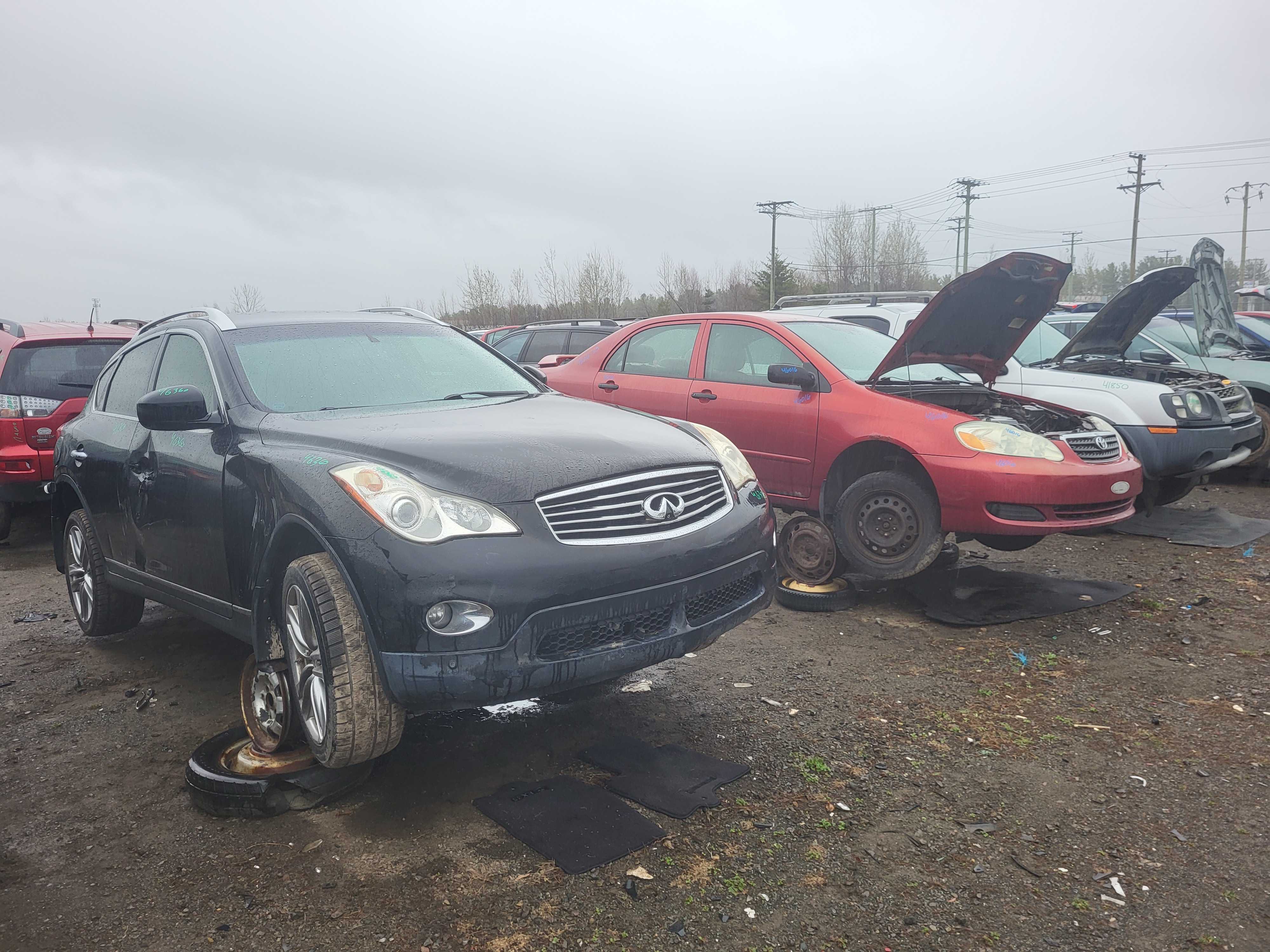 INFINITI EX35 2011