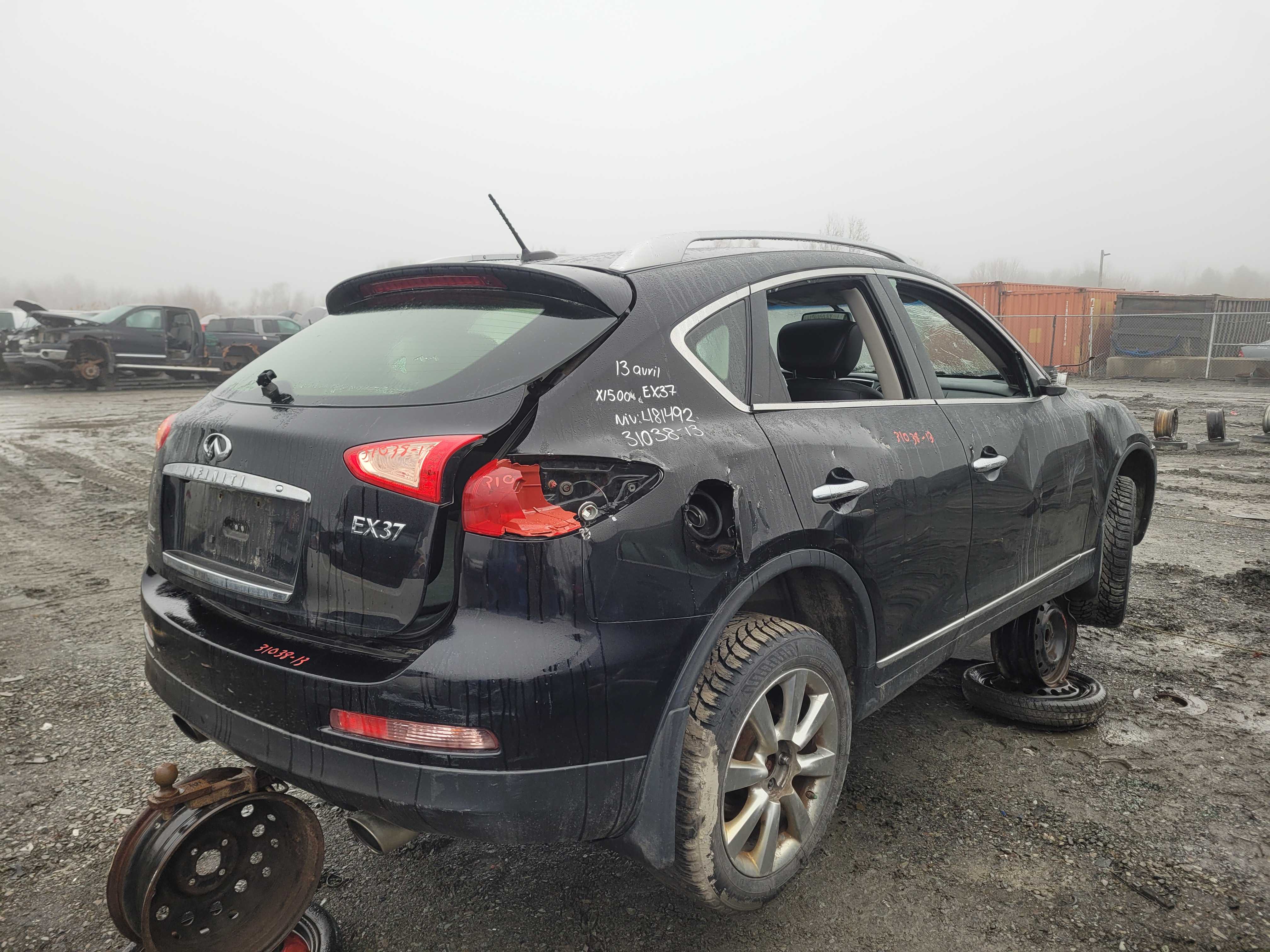 INFINITI EX37 2013