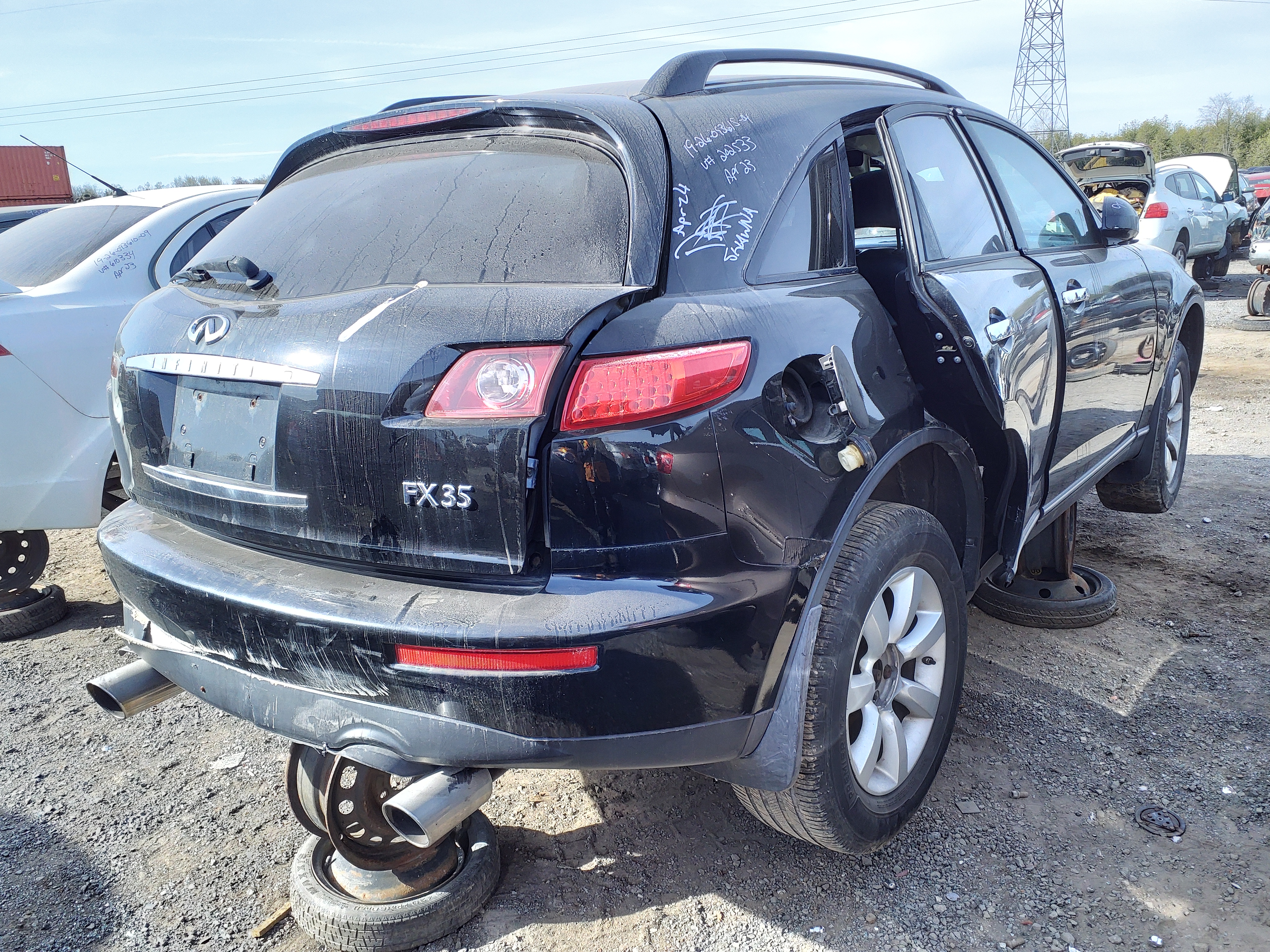 INFINITI FX35 2004