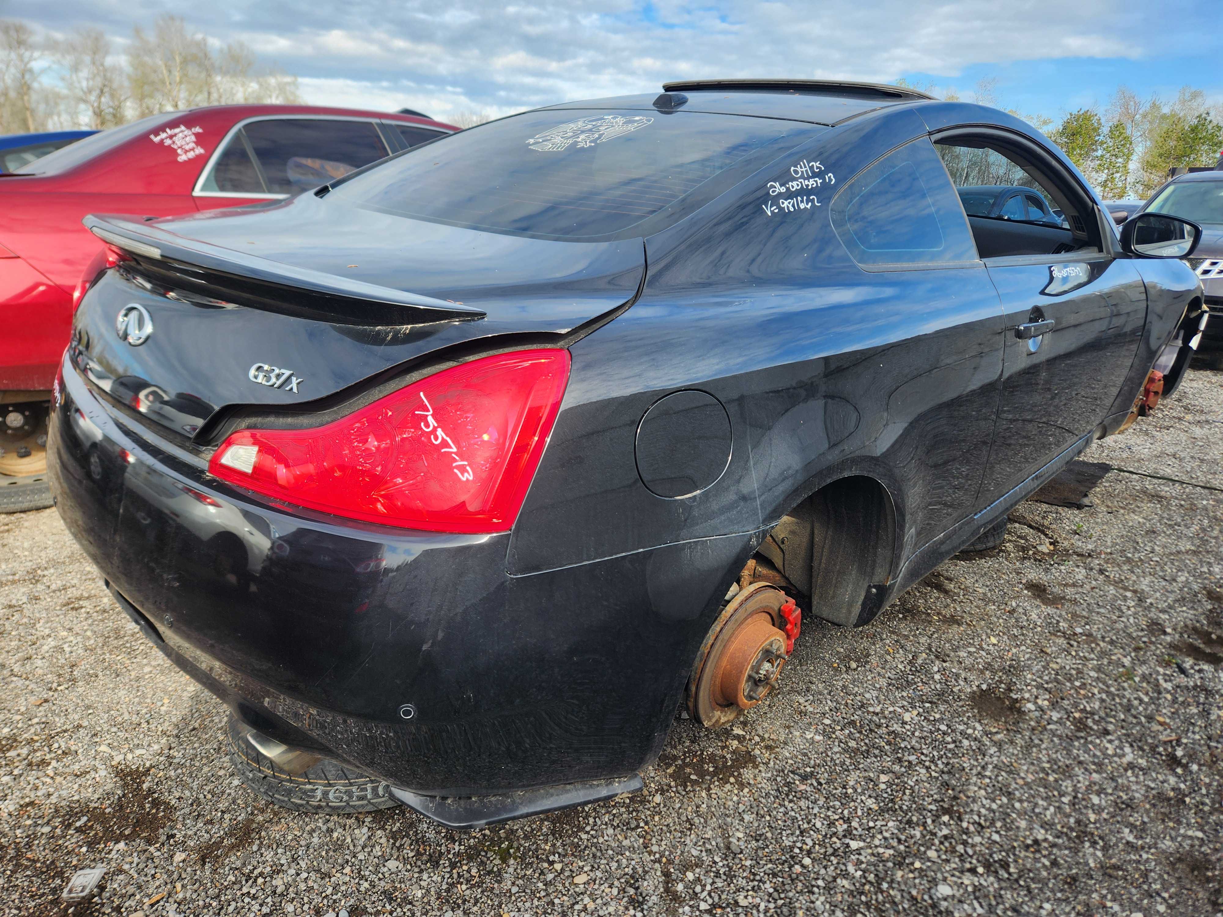 INFINITI G37 COUPE 2013