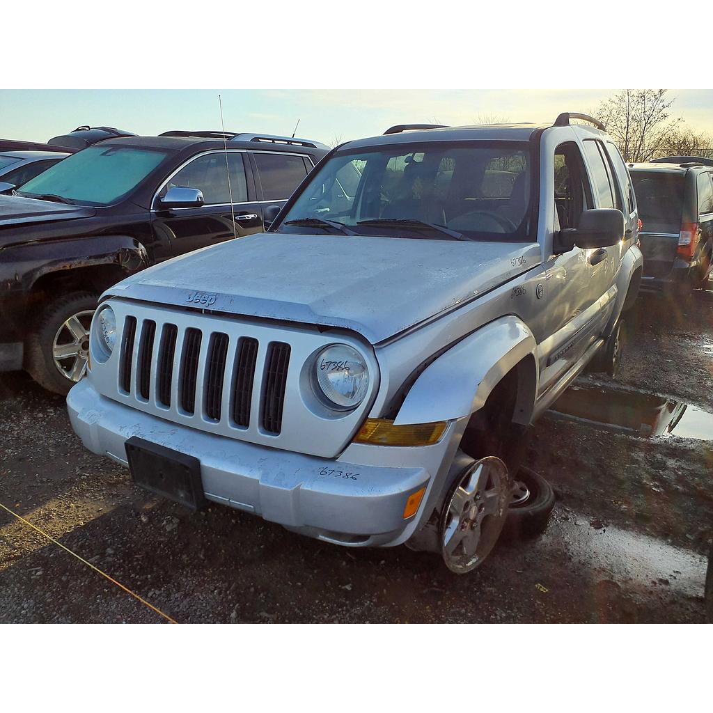 JEEP LIBERTY 2005