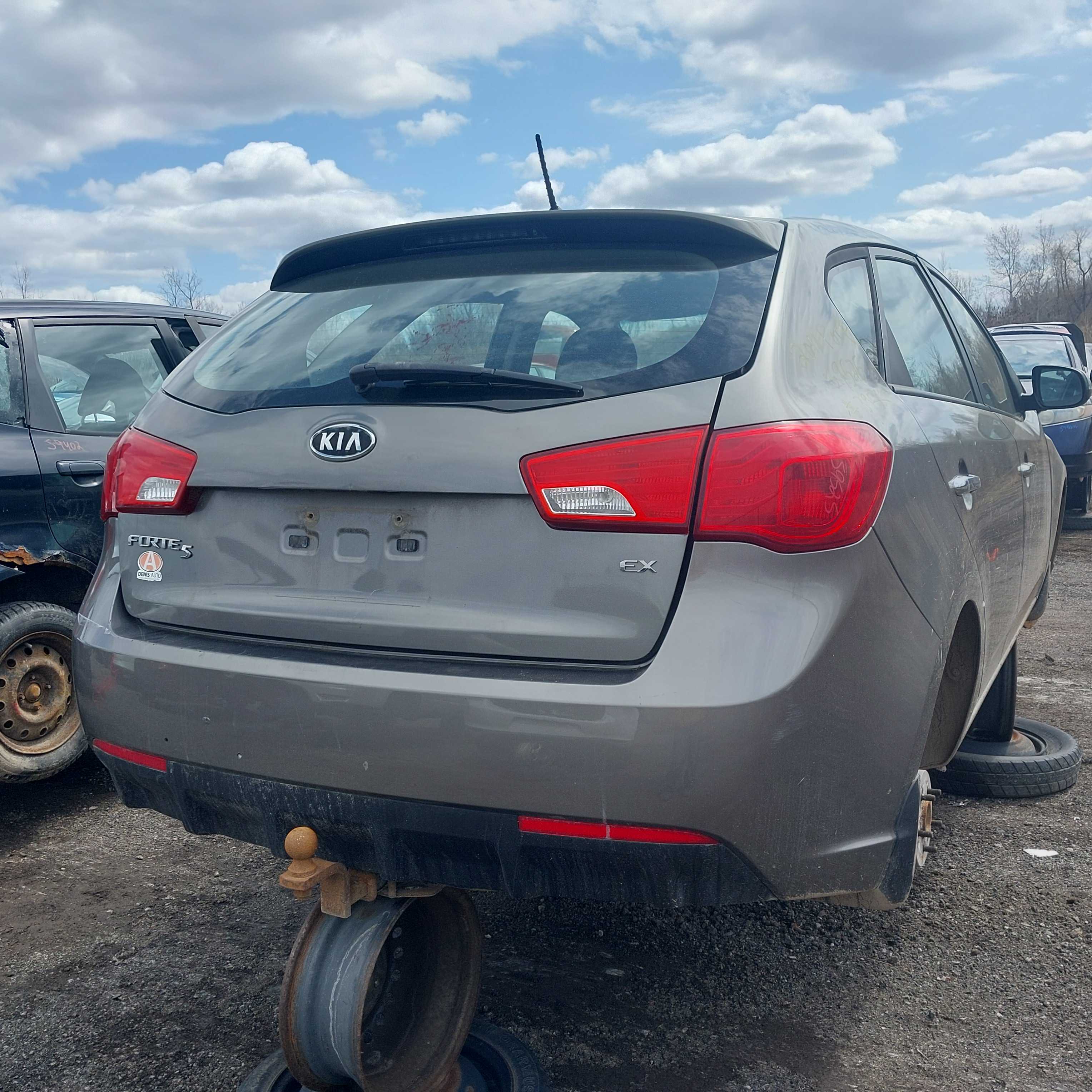 KIA FORTE 2011