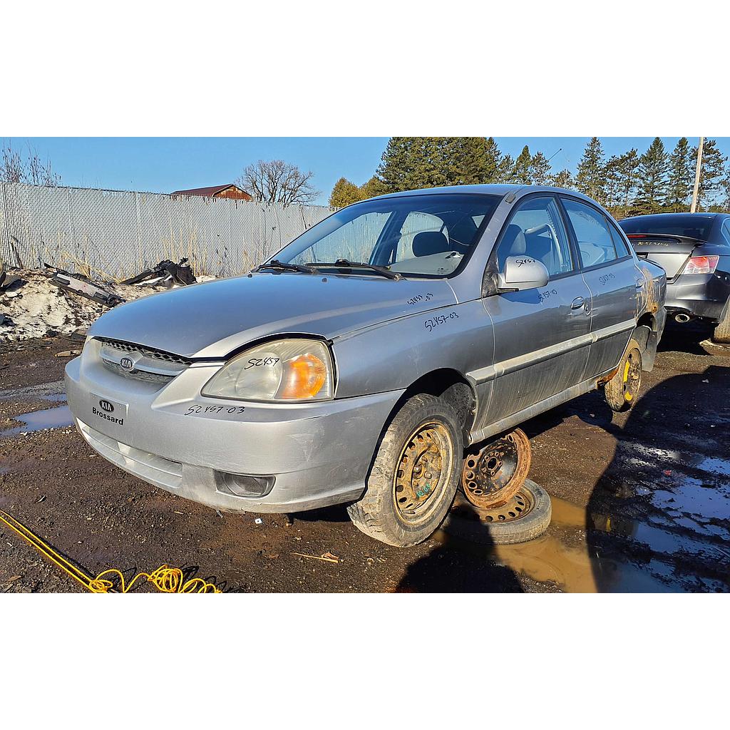 KIA RIO 2003