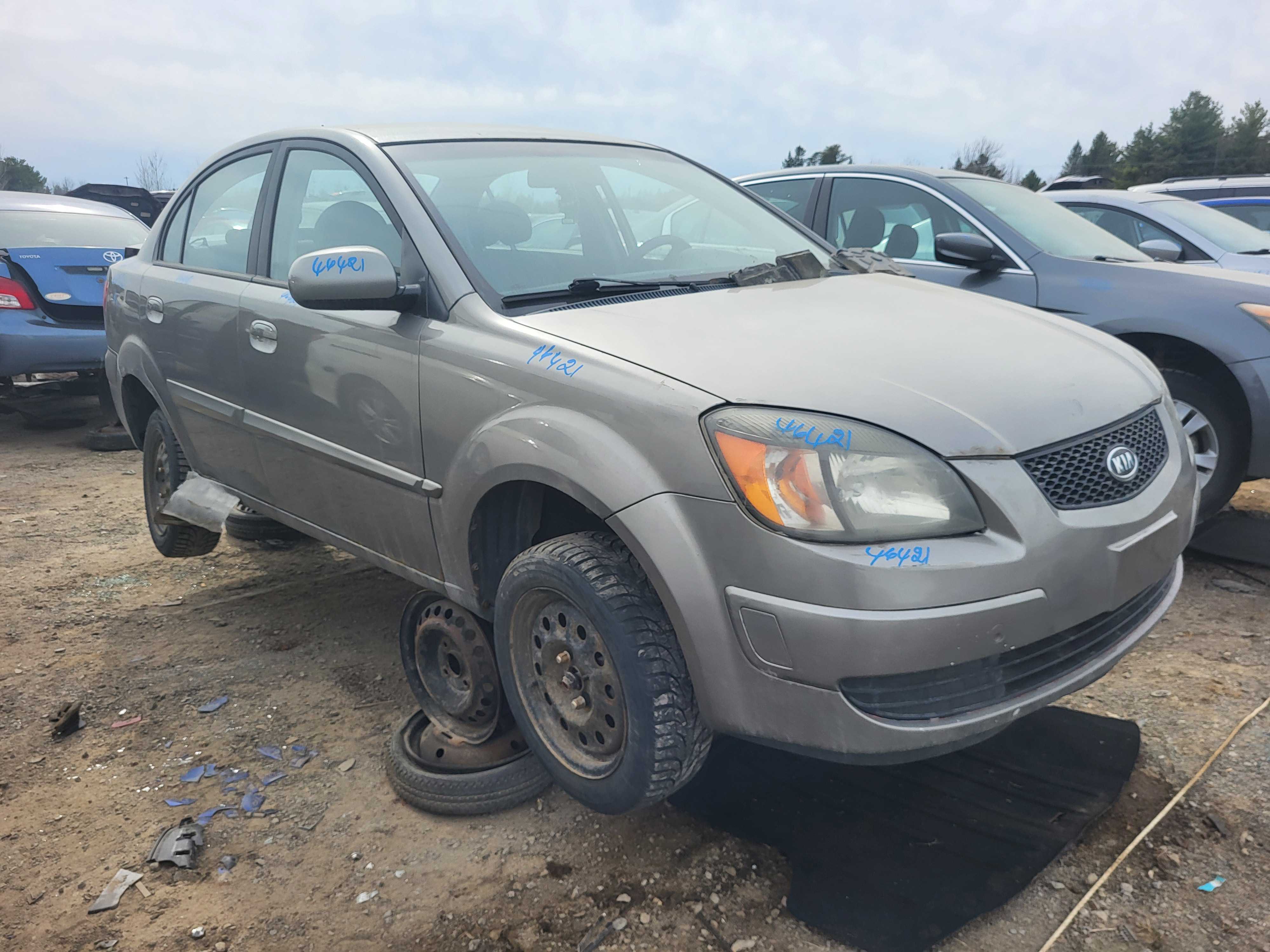 KIA RIO 2010