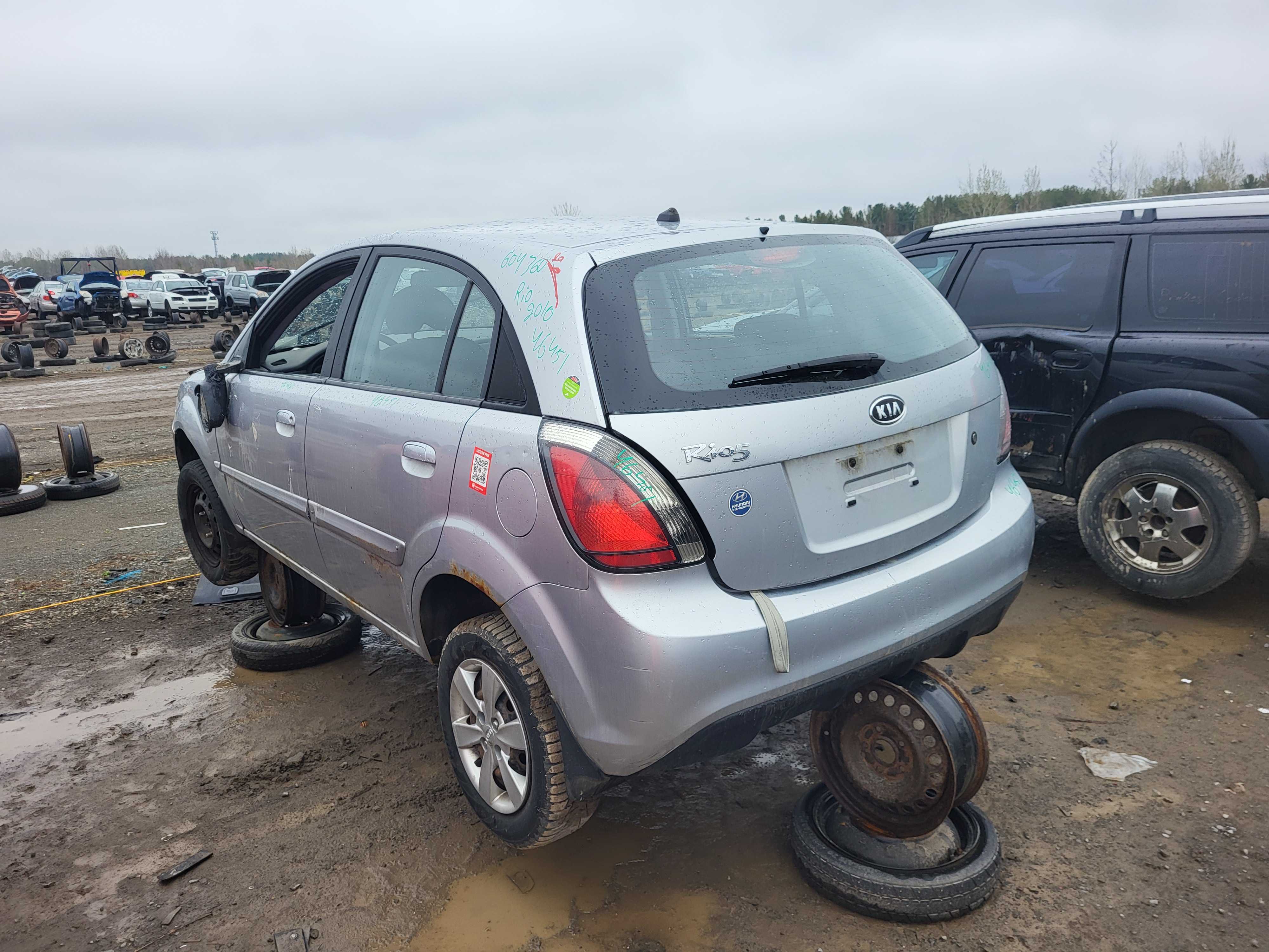 KIA RIO 2010