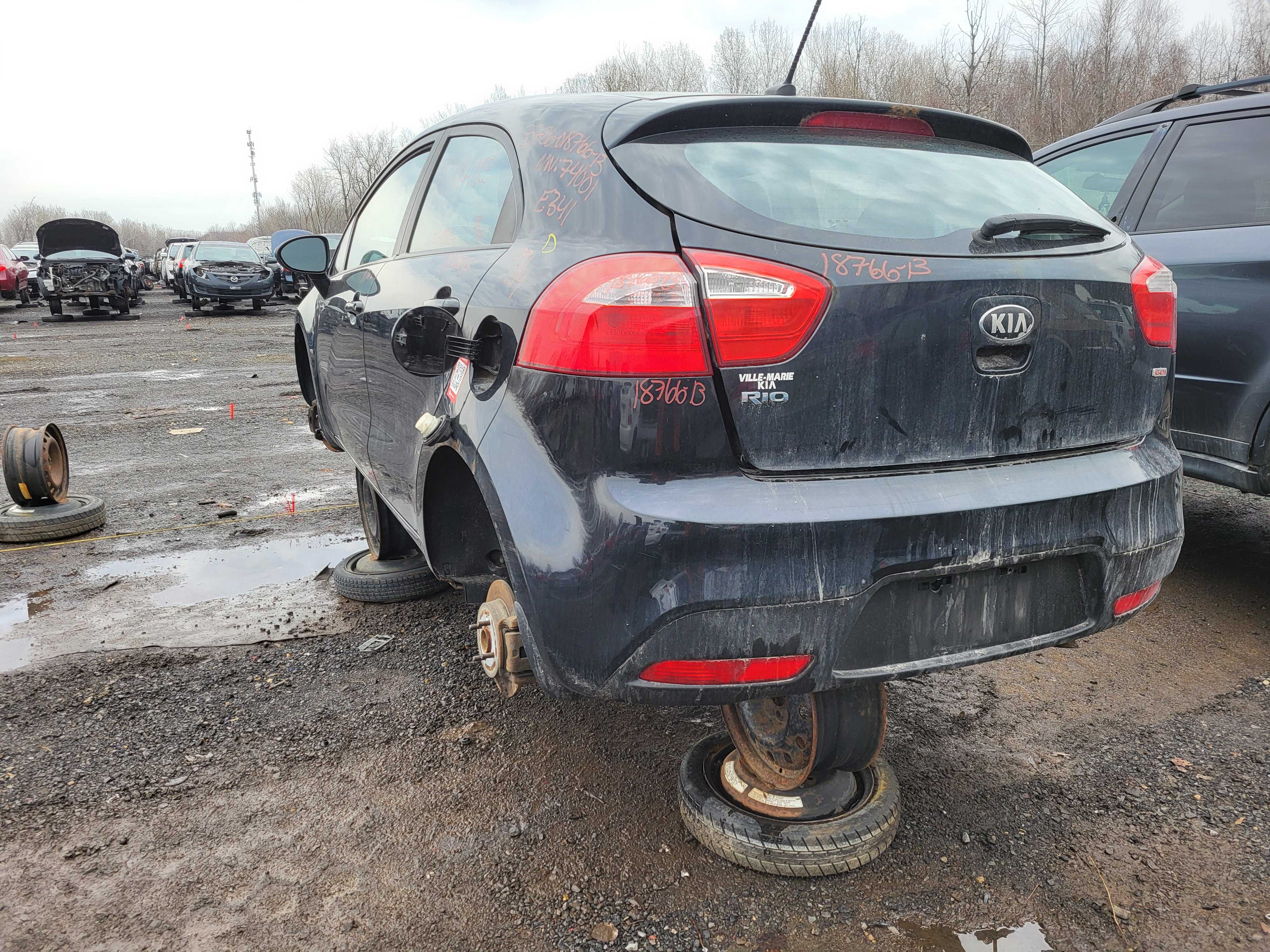 KIA RIO 2013