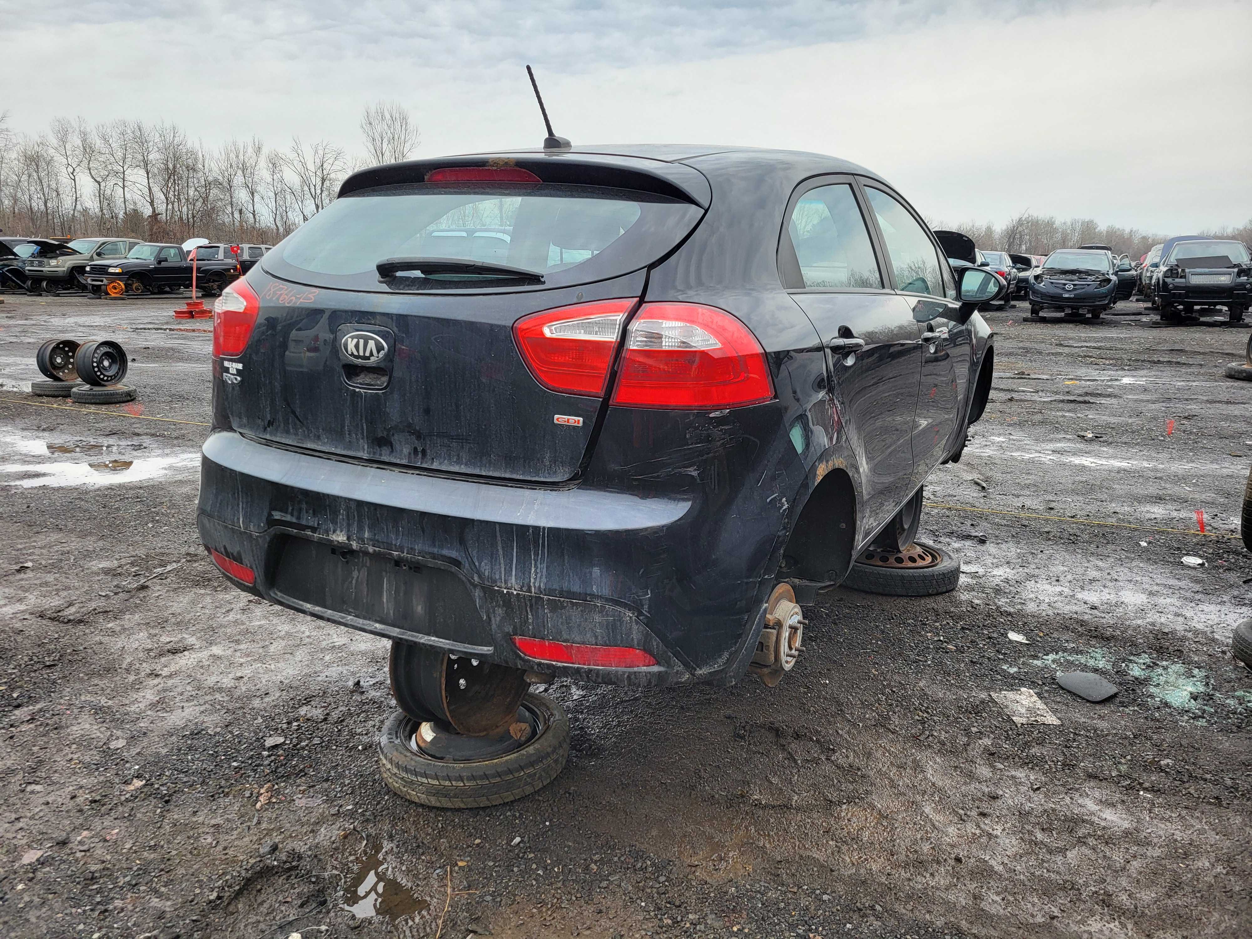 KIA RIO 2013