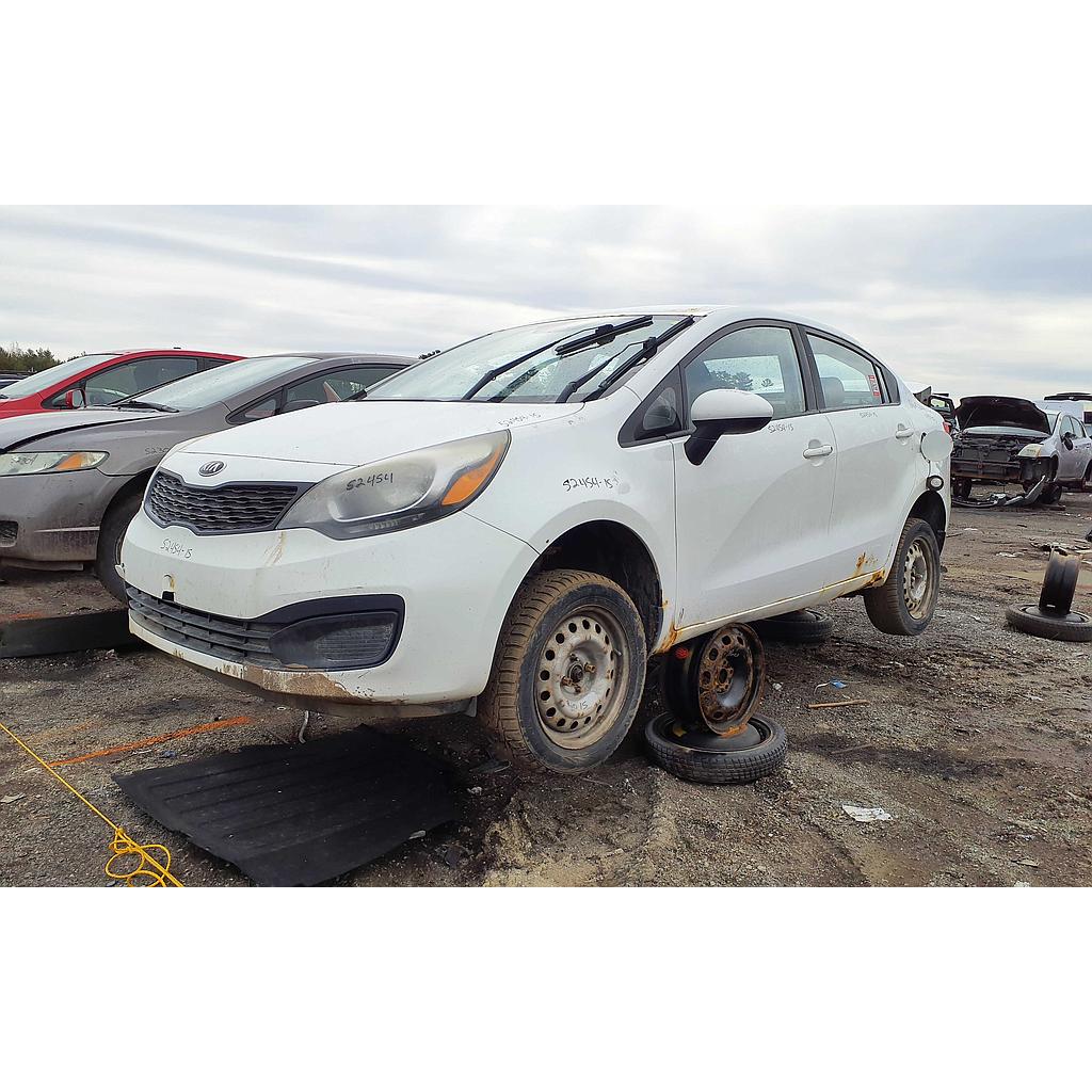 KIA RIO 2015