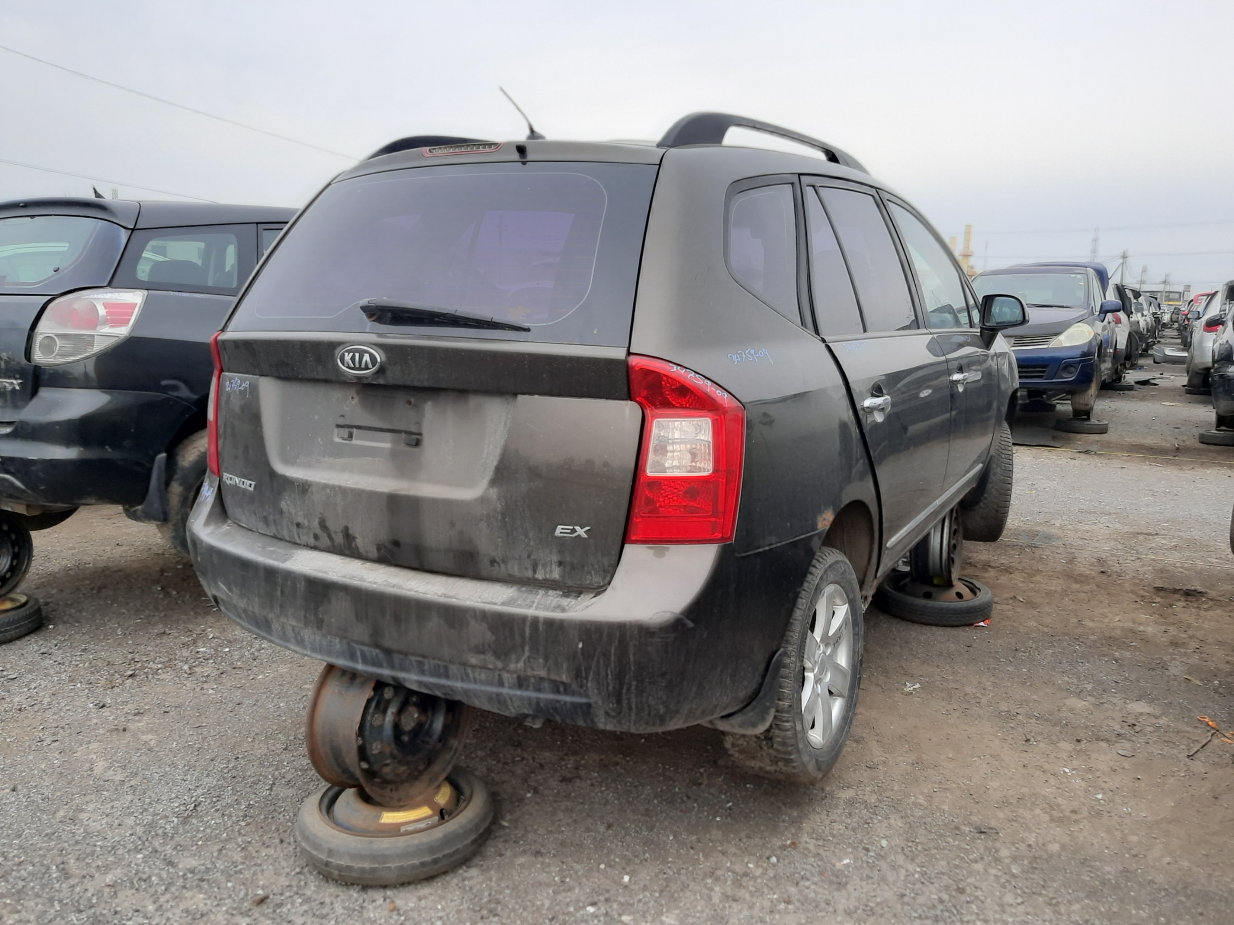 KIA RONDO 2009