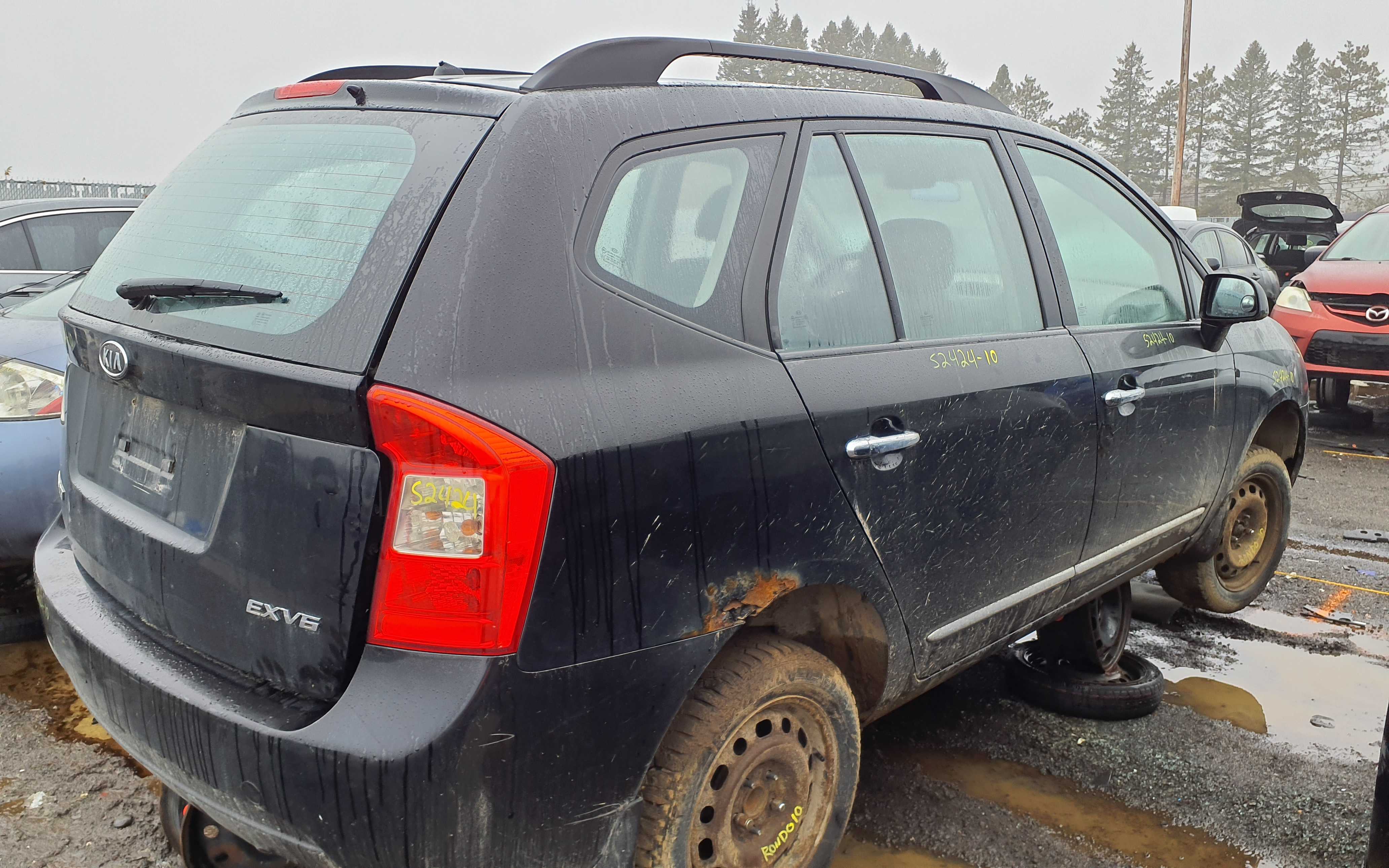 KIA RONDO 2010