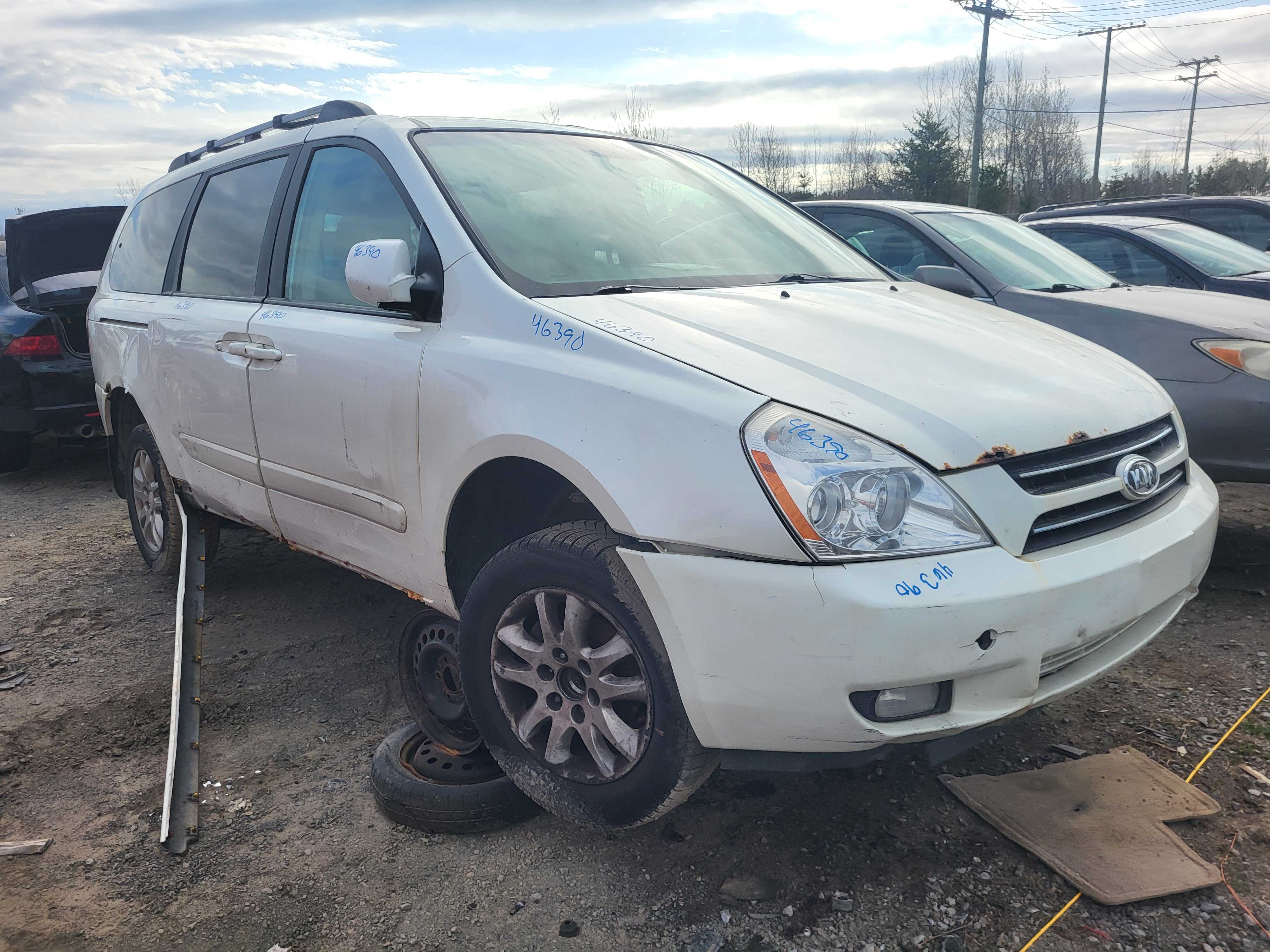 KIA SEDONA 2006