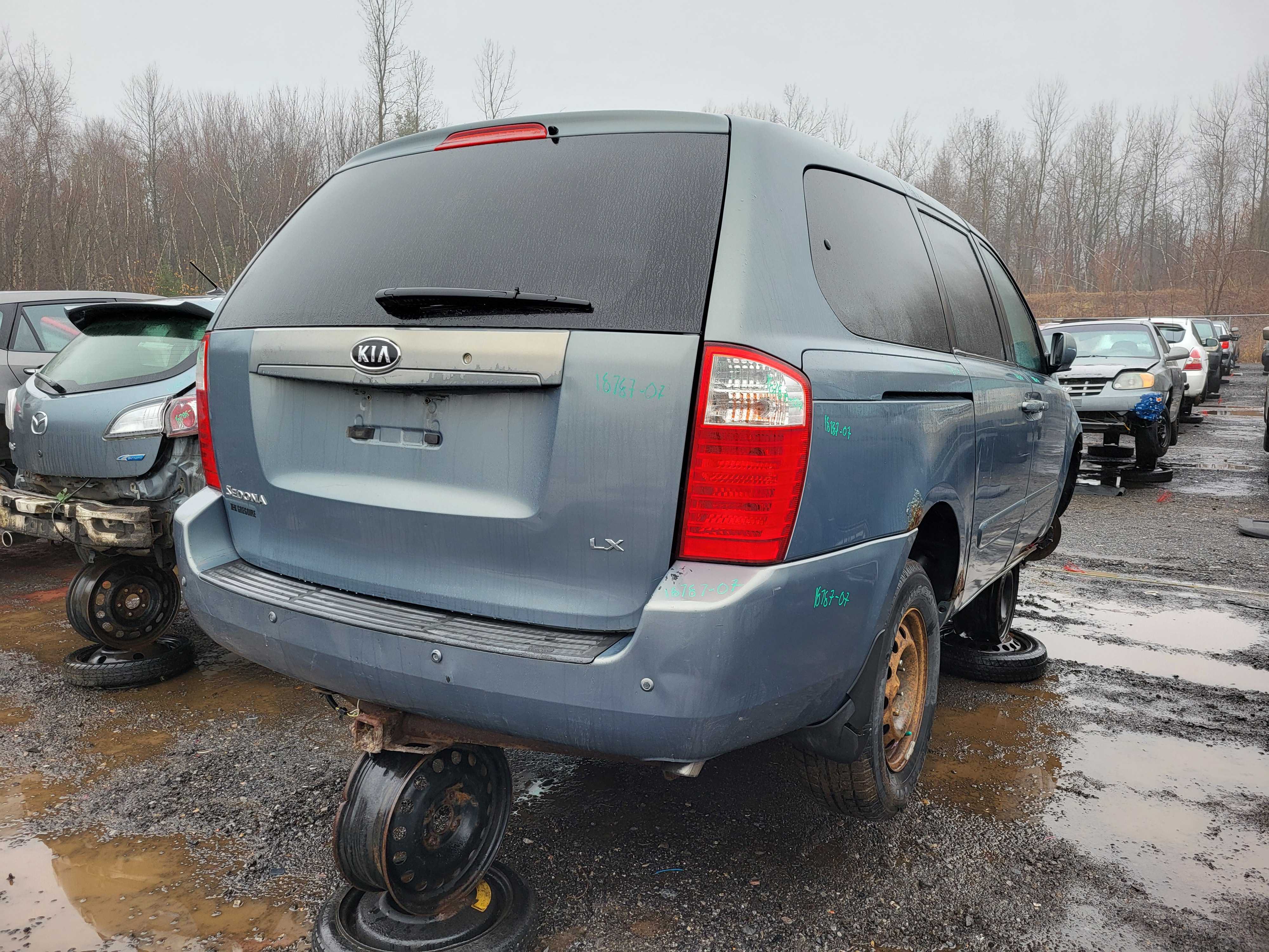 KIA SEDONA 2007