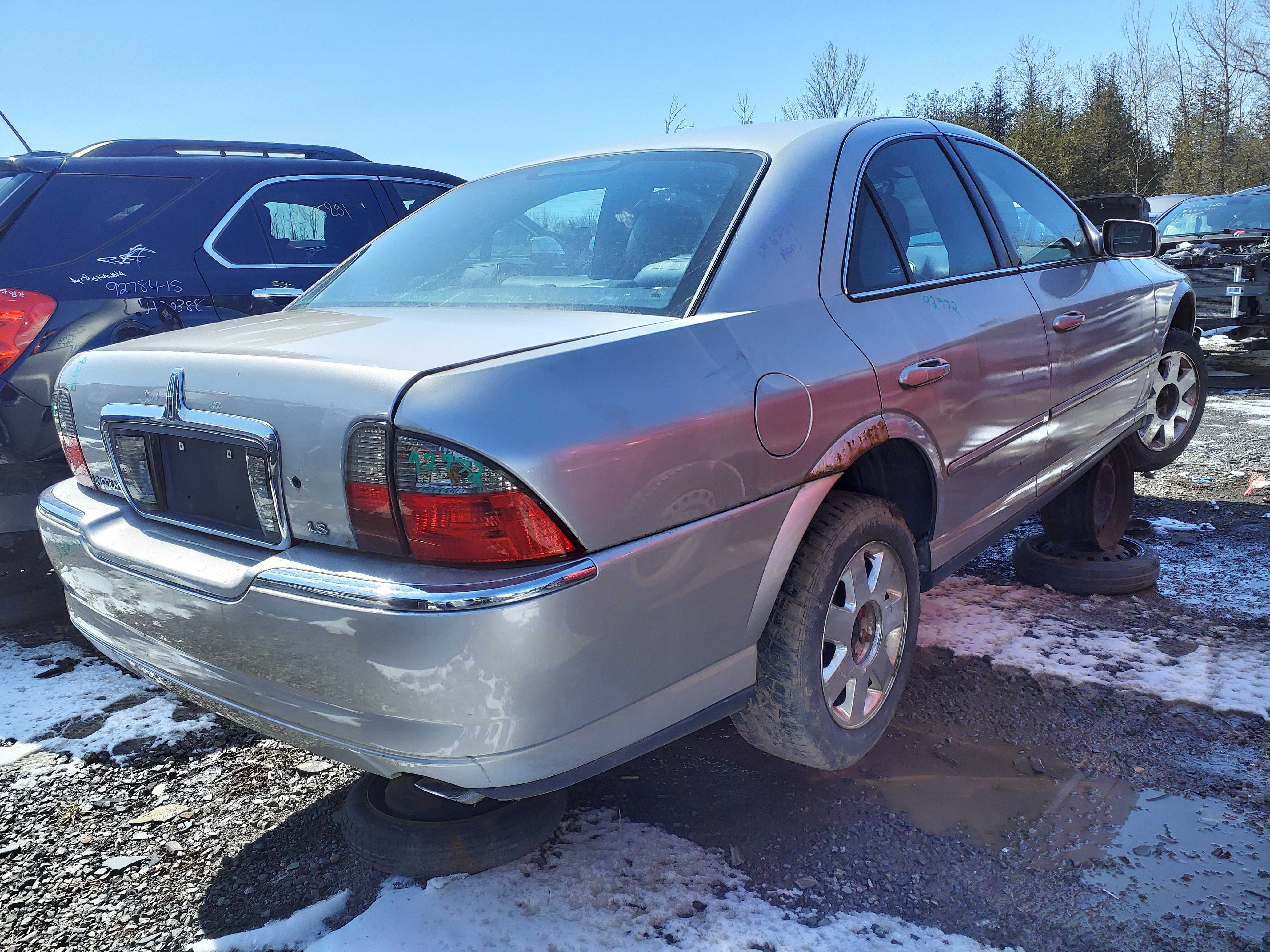 LINCOLN LS 2005