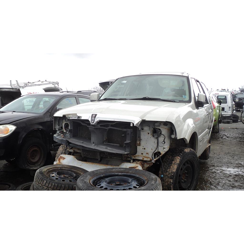 LINCOLN NAVIGATOR 2005