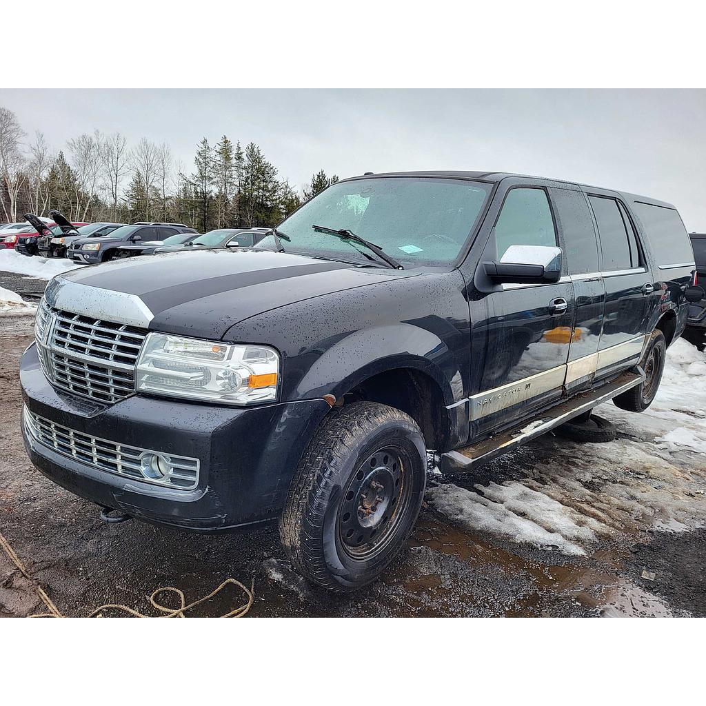 LINCOLN NAVIGATOR 2014