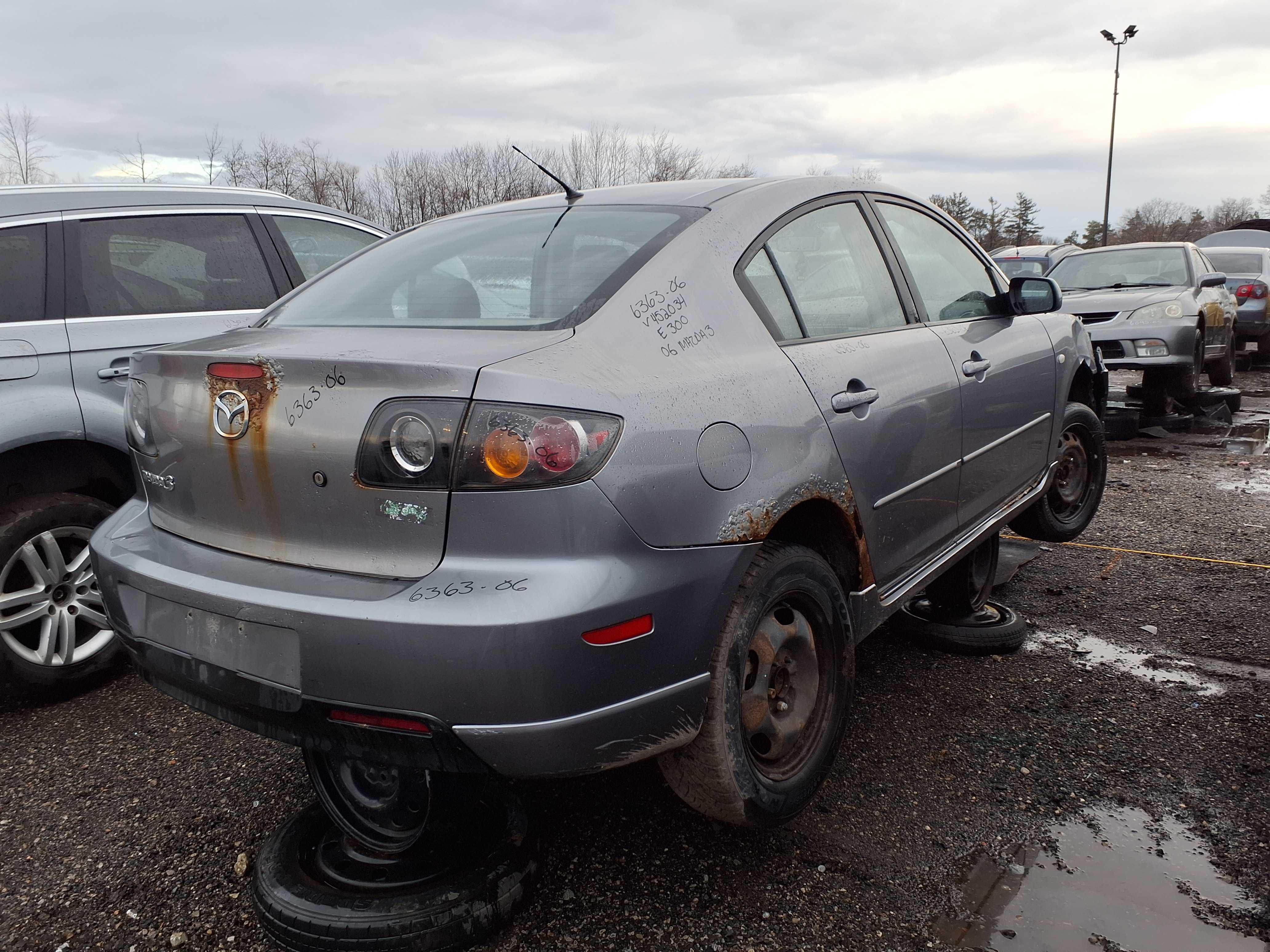 MAZDA MAZDA3 2006