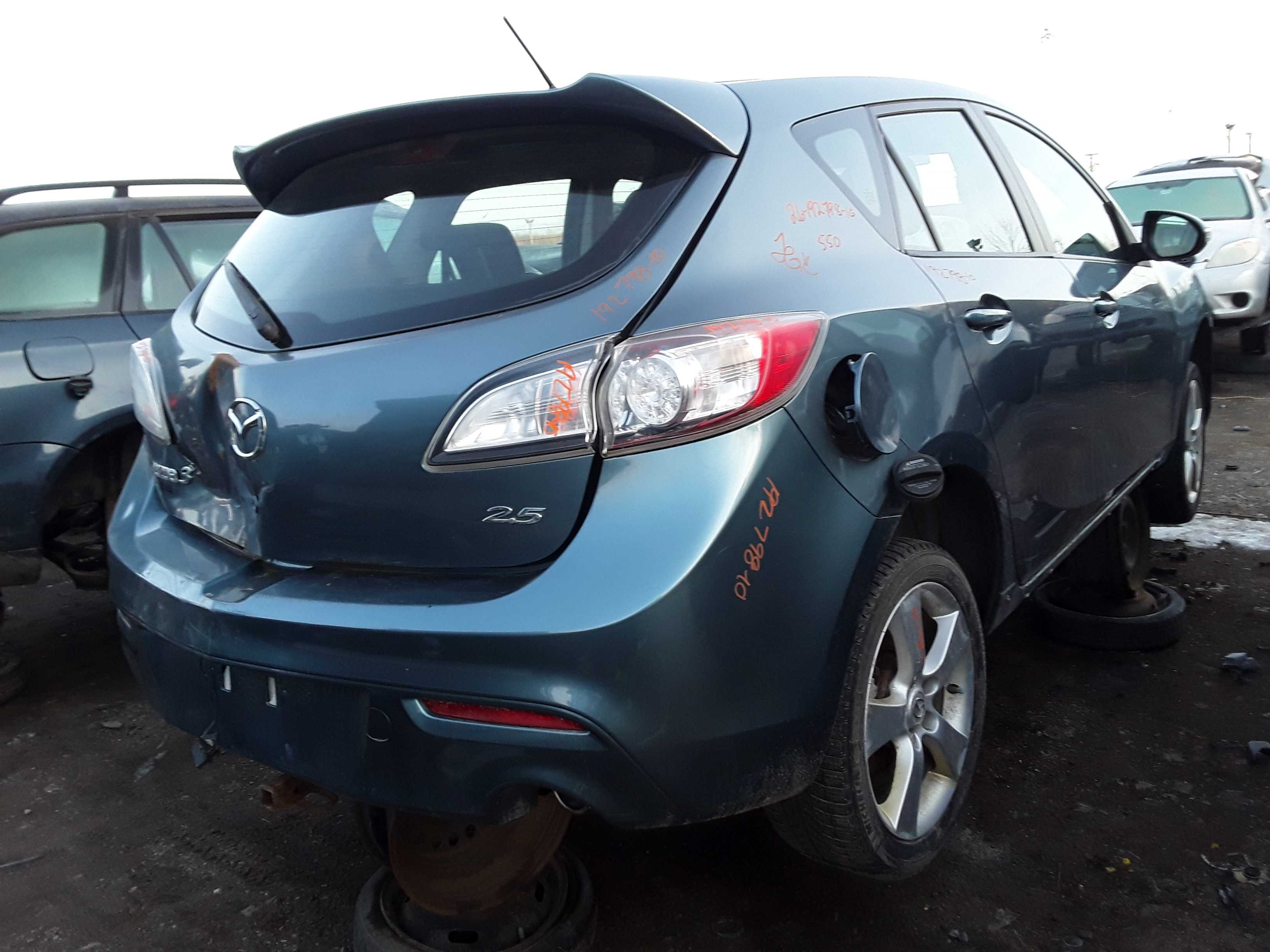 MAZDA MAZDA3 2010