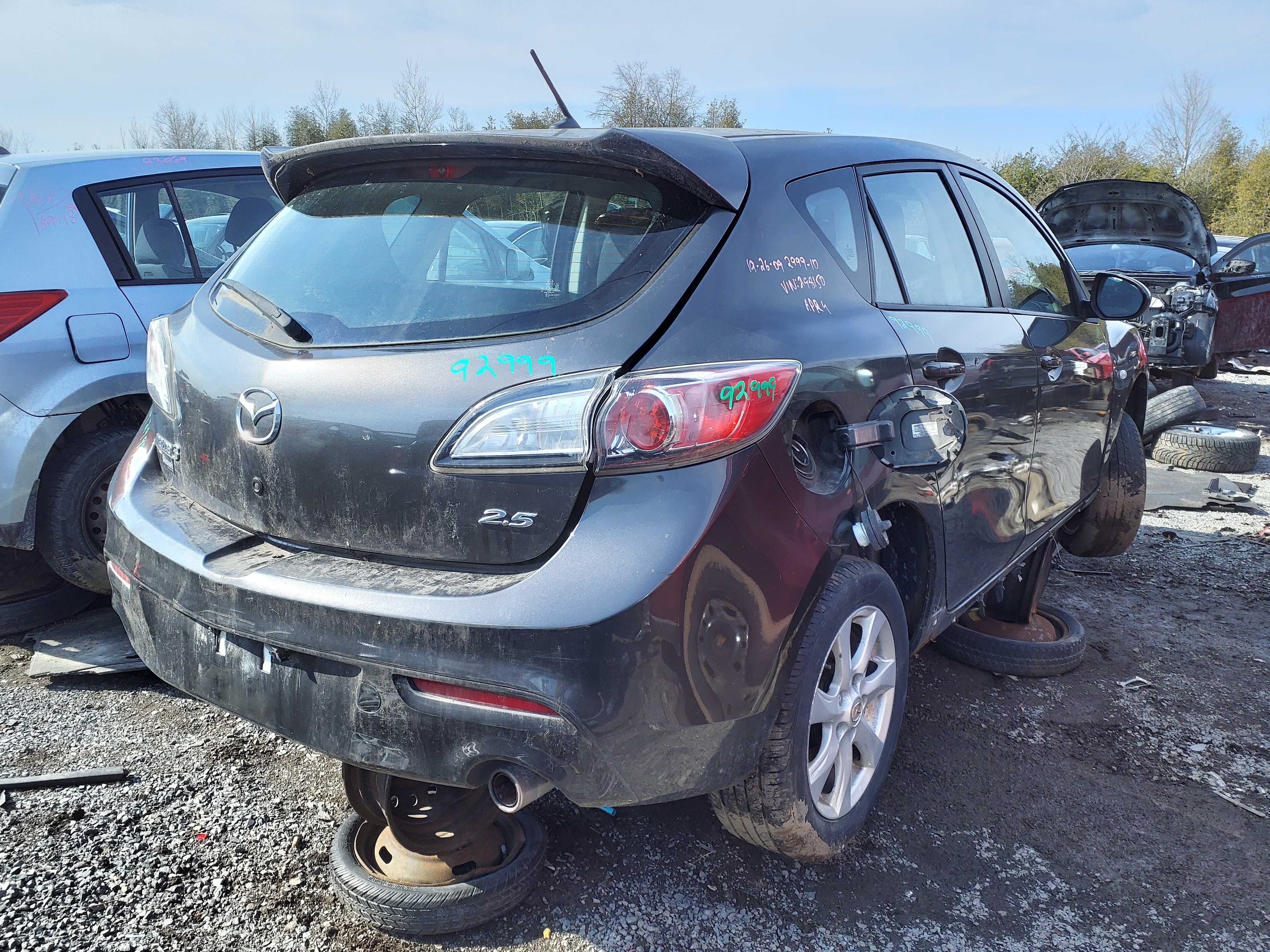MAZDA MAZDA3 2010