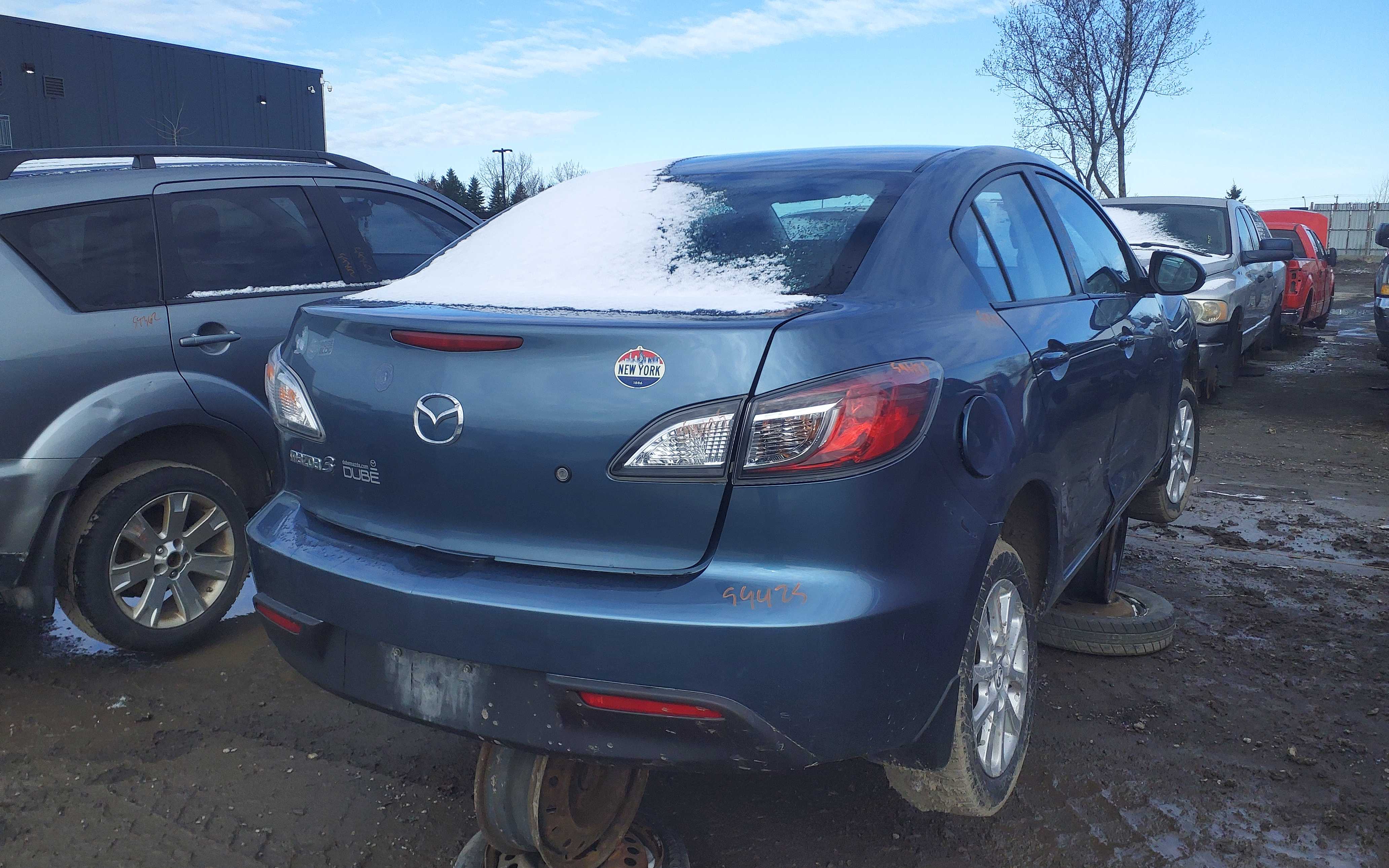 MAZDA MAZDA3 2010