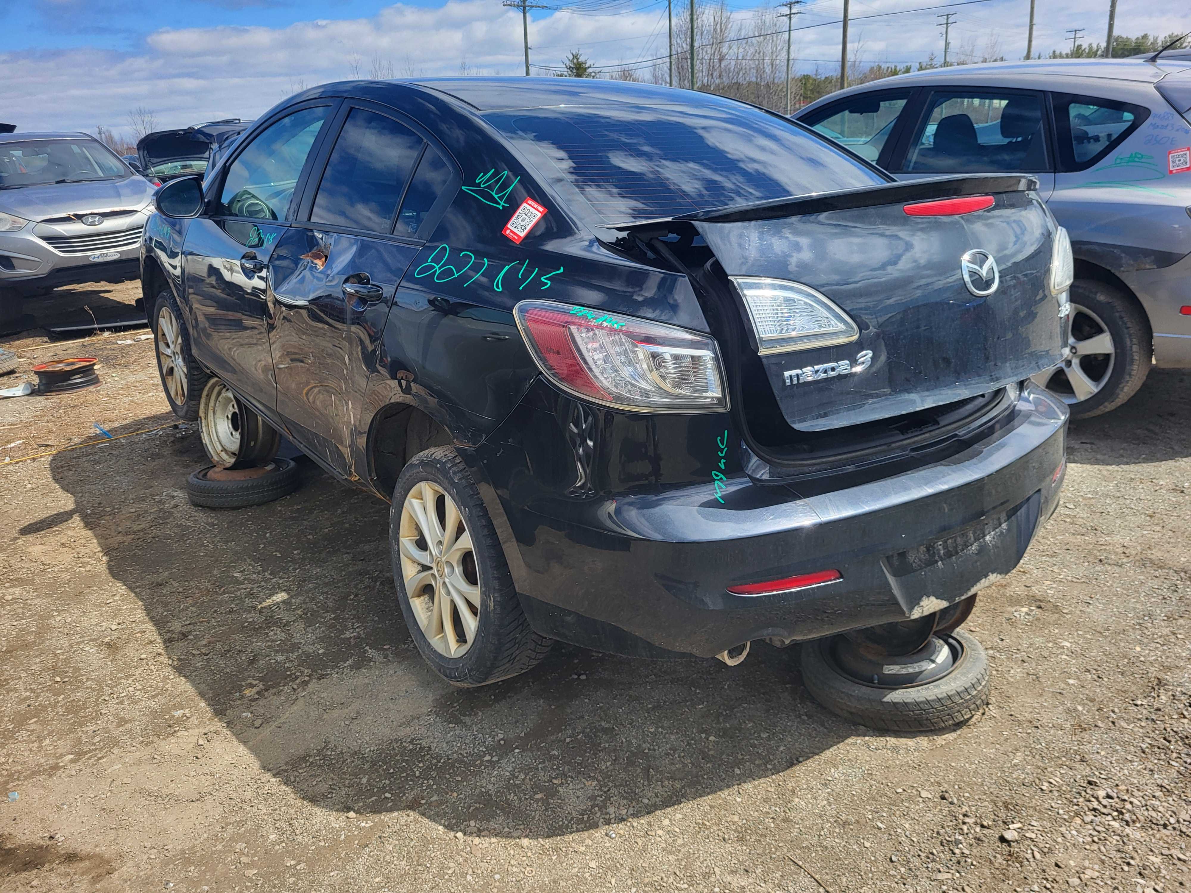 MAZDA MAZDA3 2010