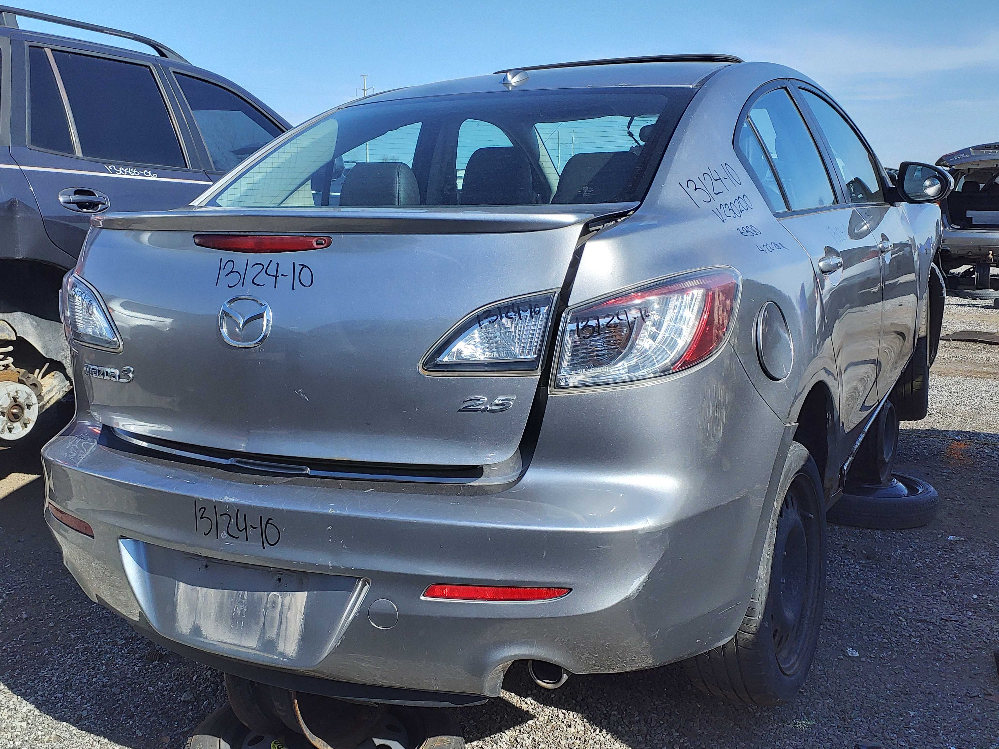 MAZDA MAZDA3 2010