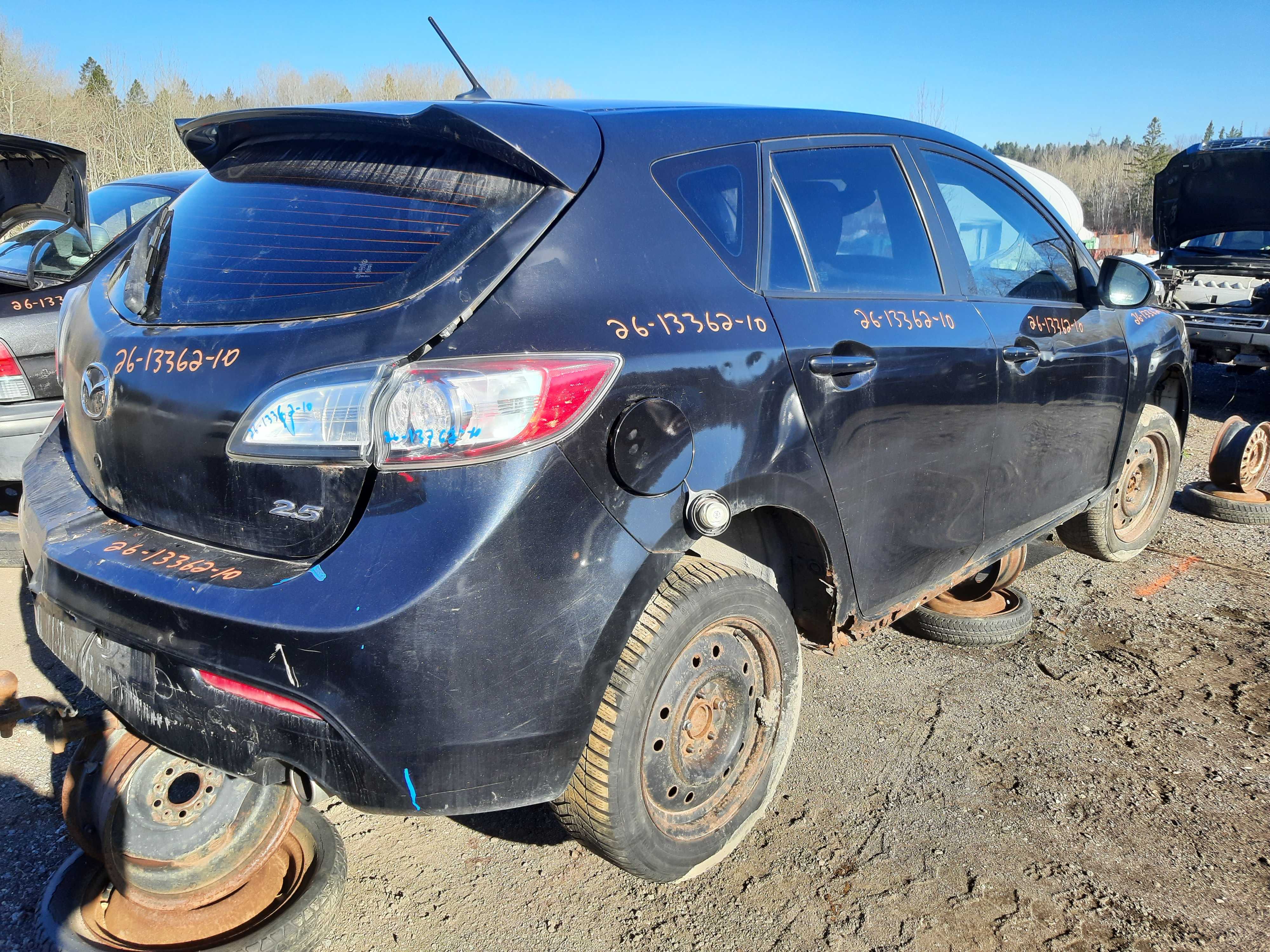 MAZDA MAZDA3 2010