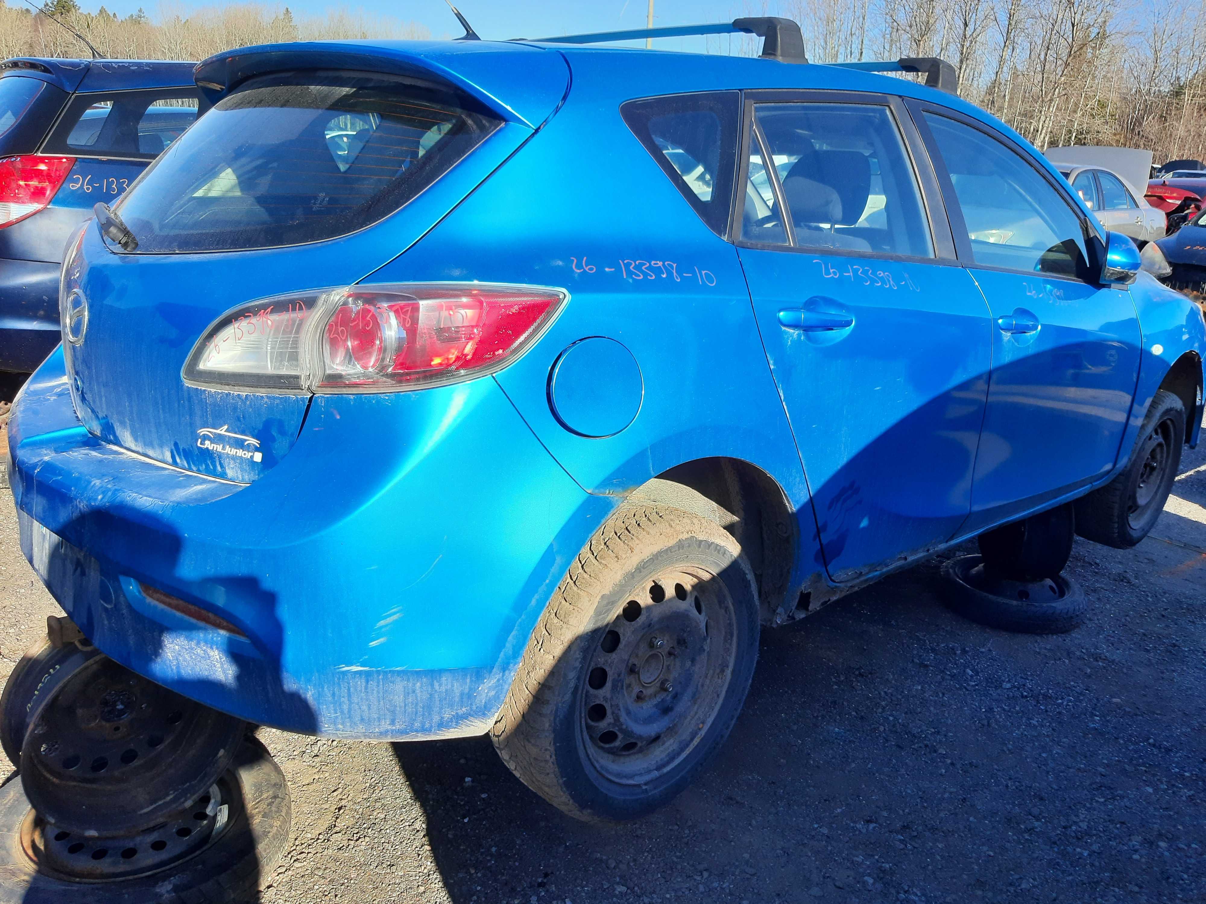 MAZDA MAZDA3 2010