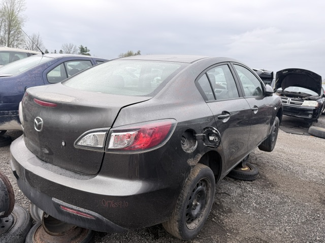 MAZDA MAZDA3 2010