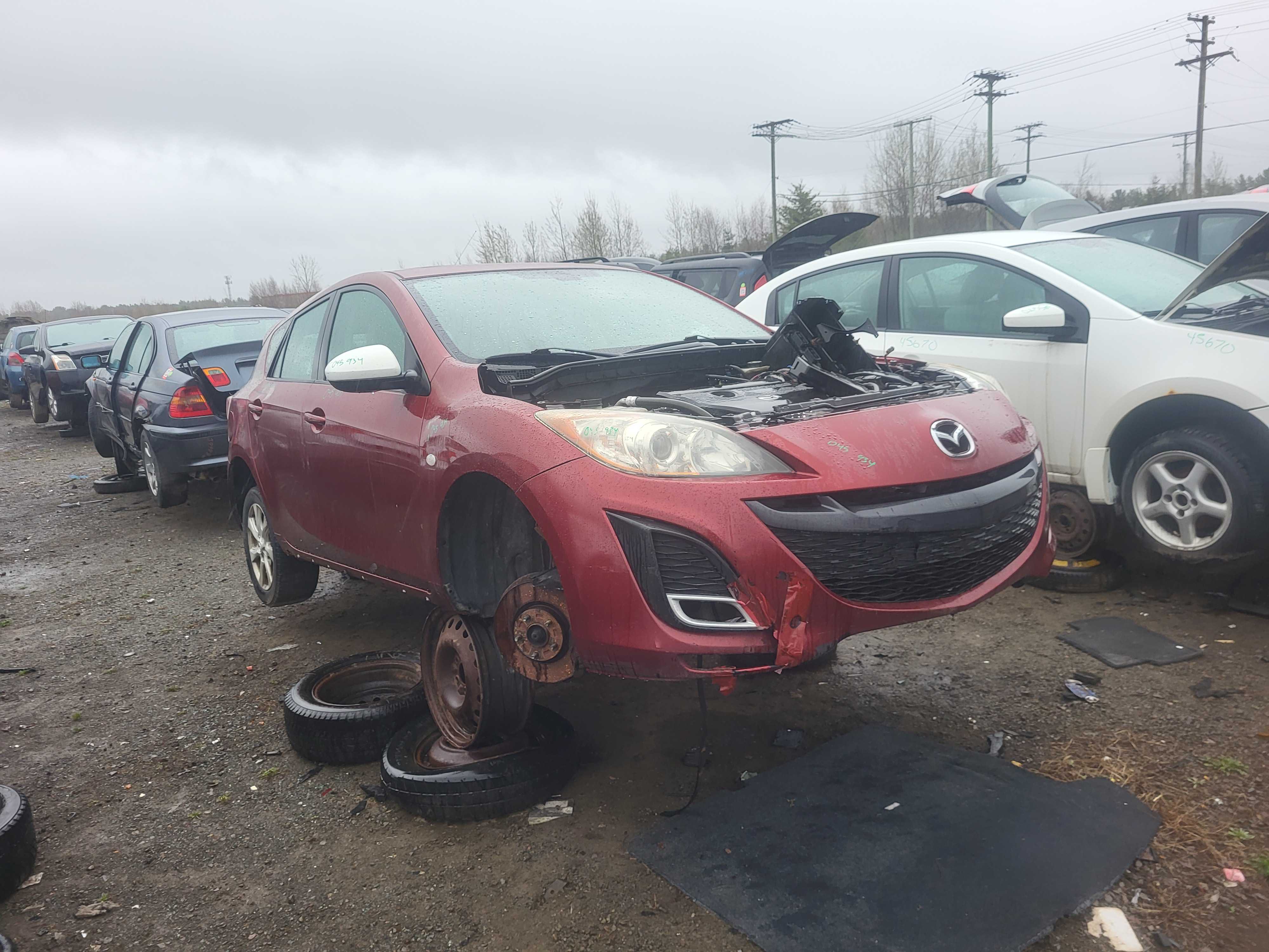 MAZDA MAZDA3 2010