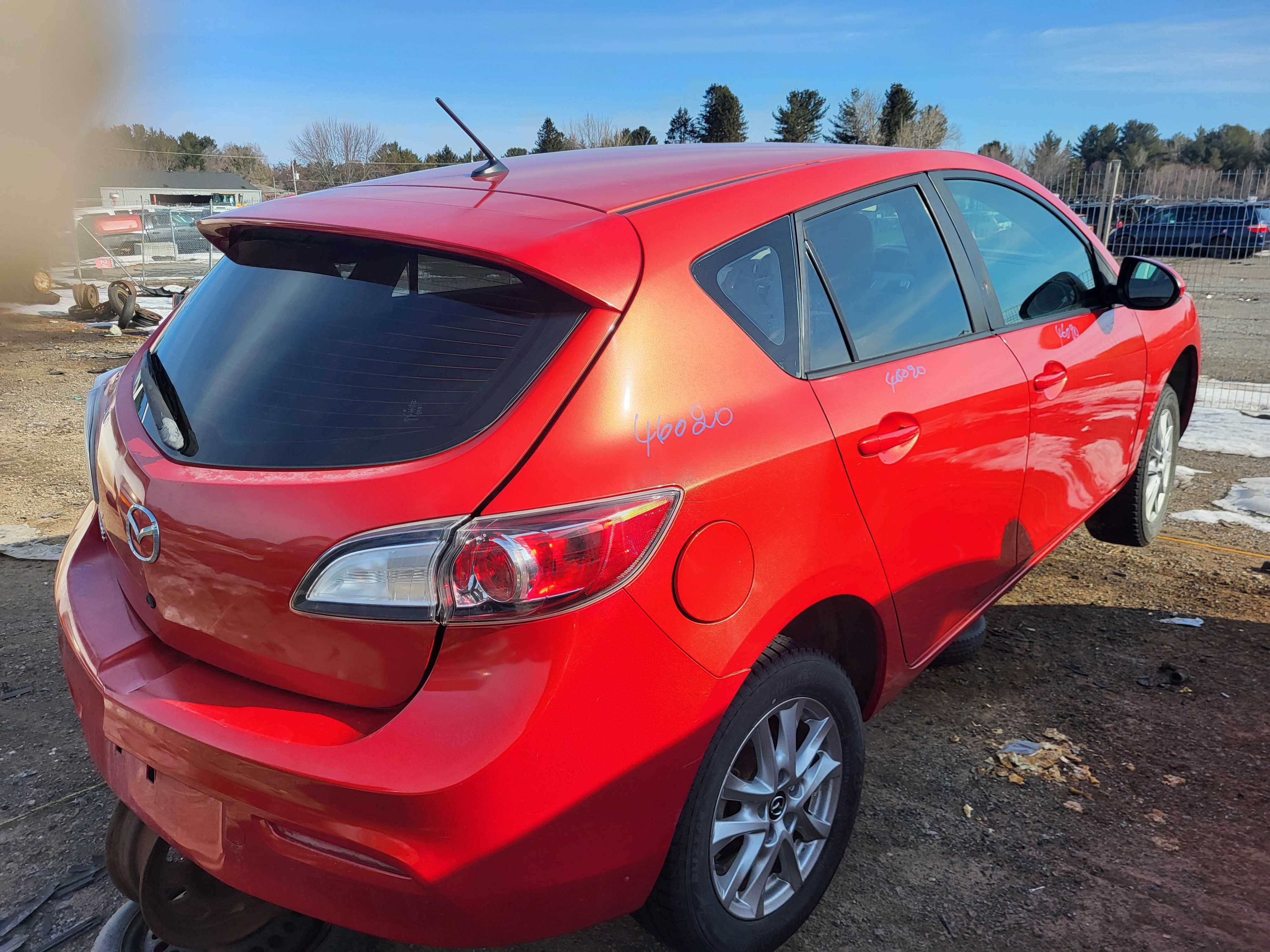 MAZDA MAZDA3 2011