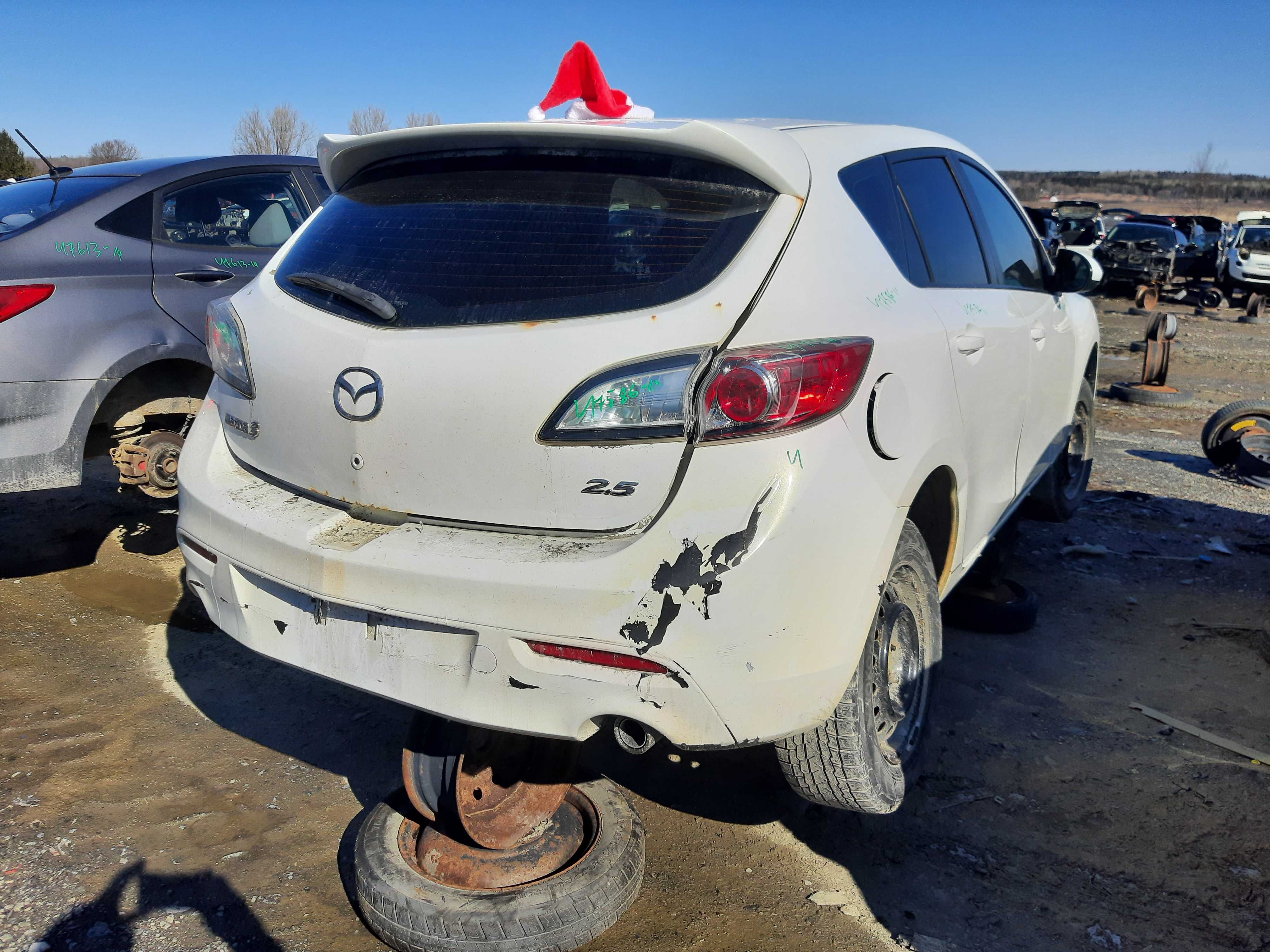 MAZDA MAZDA3 2011