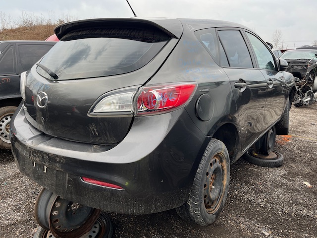 MAZDA MAZDA3 2011