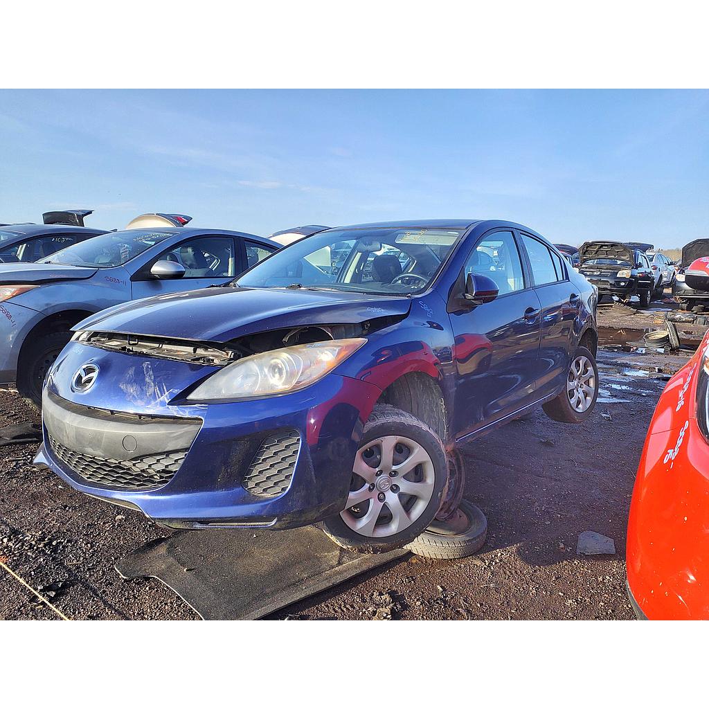 MAZDA MAZDA3 2012