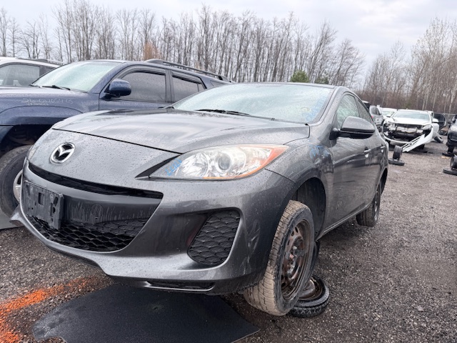 MAZDA MAZDA3 2012
