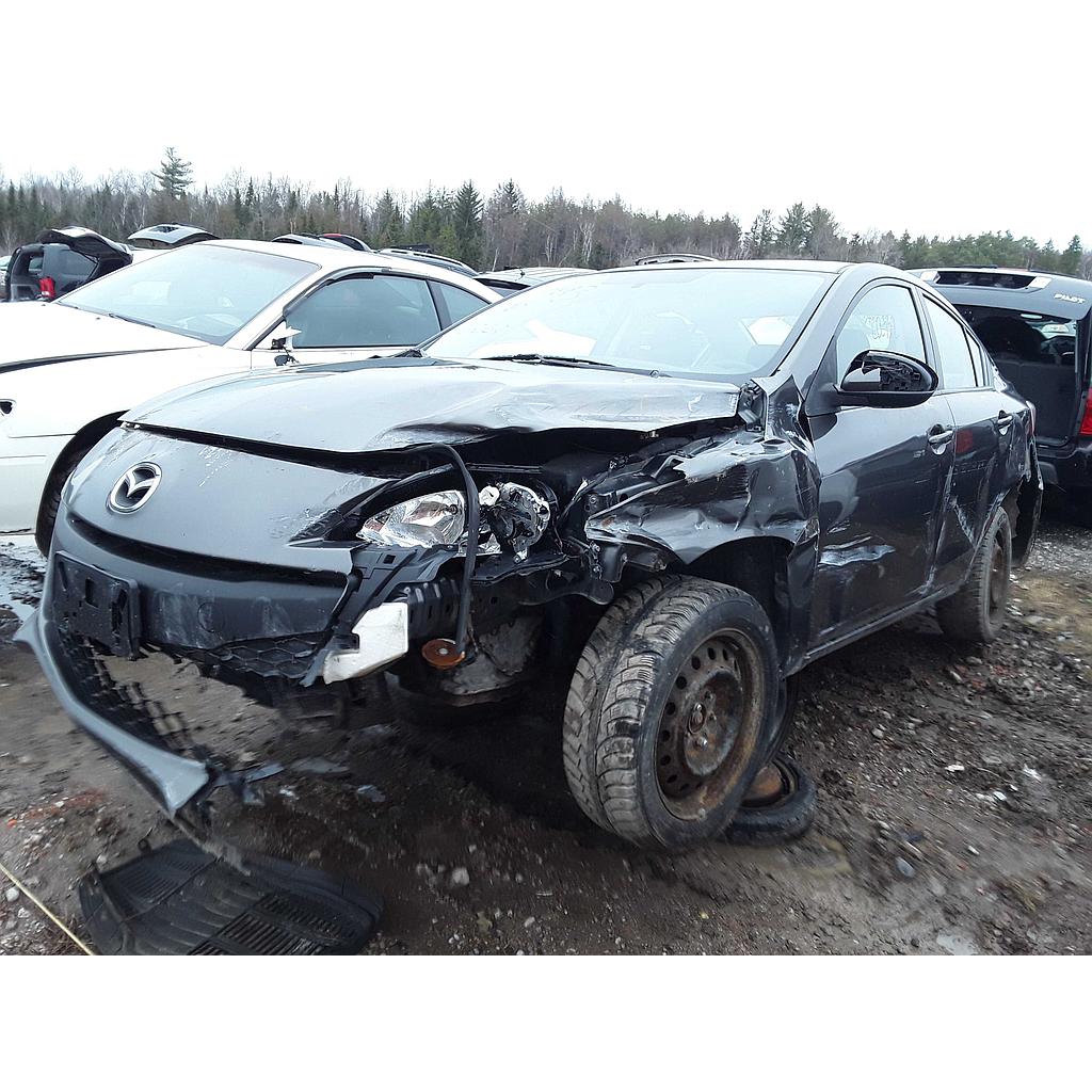 MAZDA MAZDA3 2013