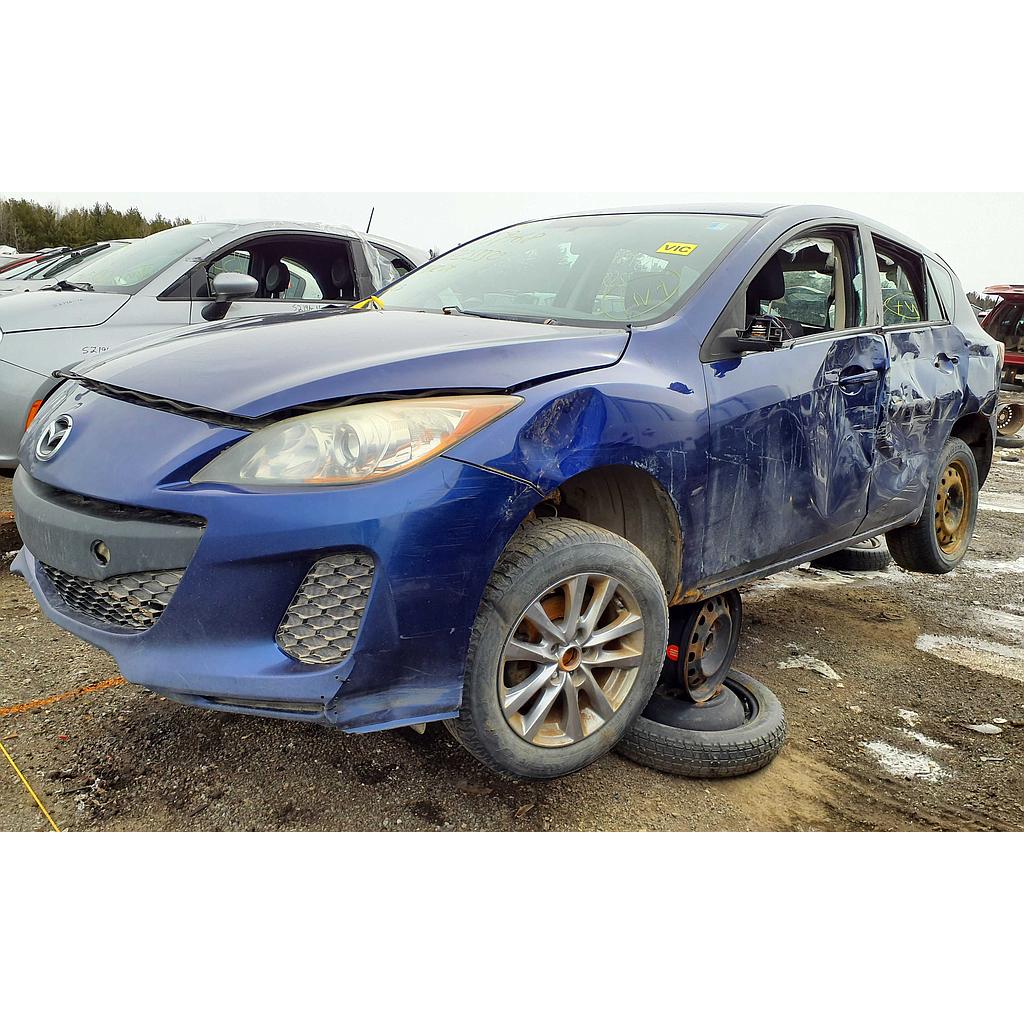 MAZDA MAZDA3 2013