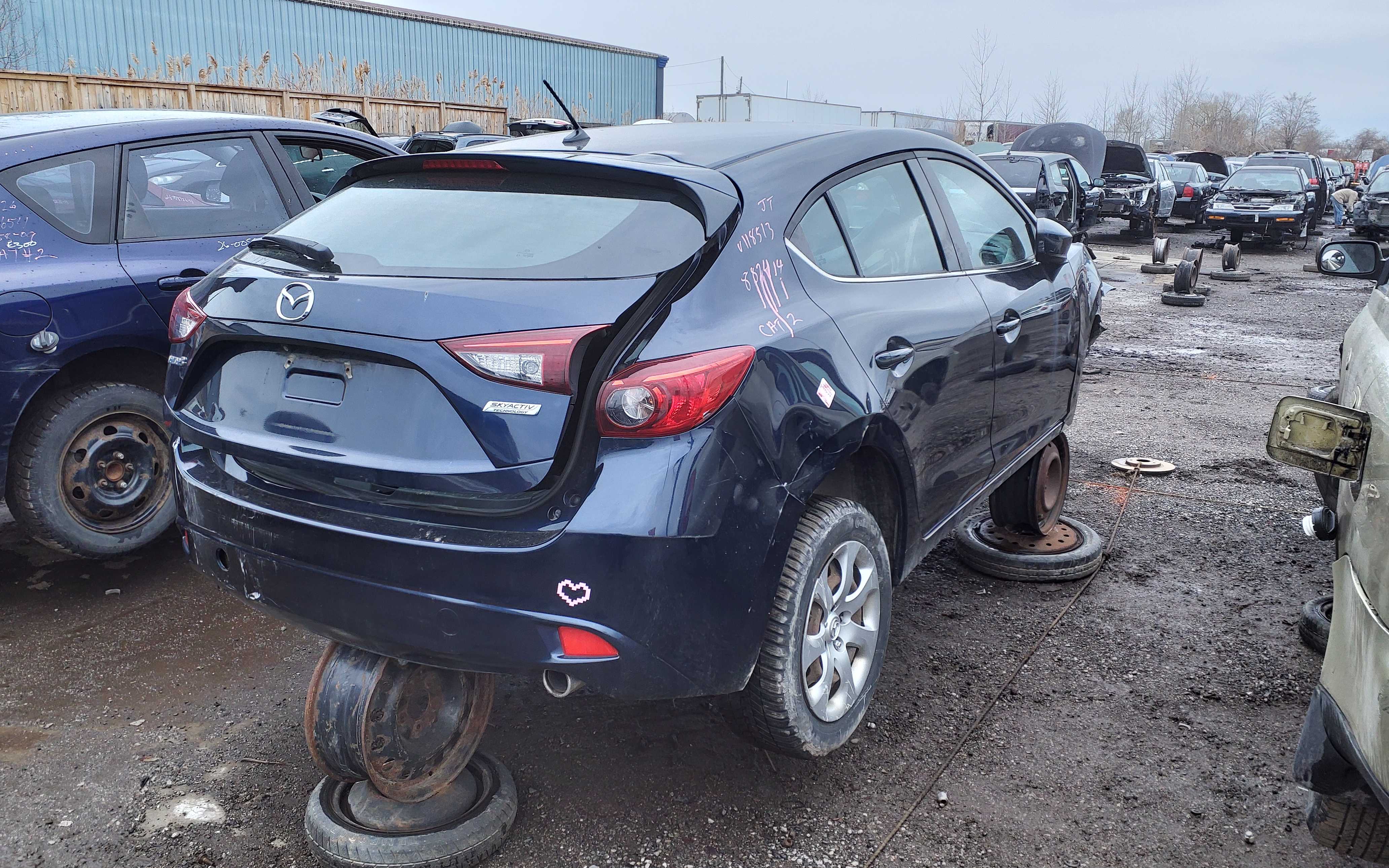 MAZDA MAZDA3 2014